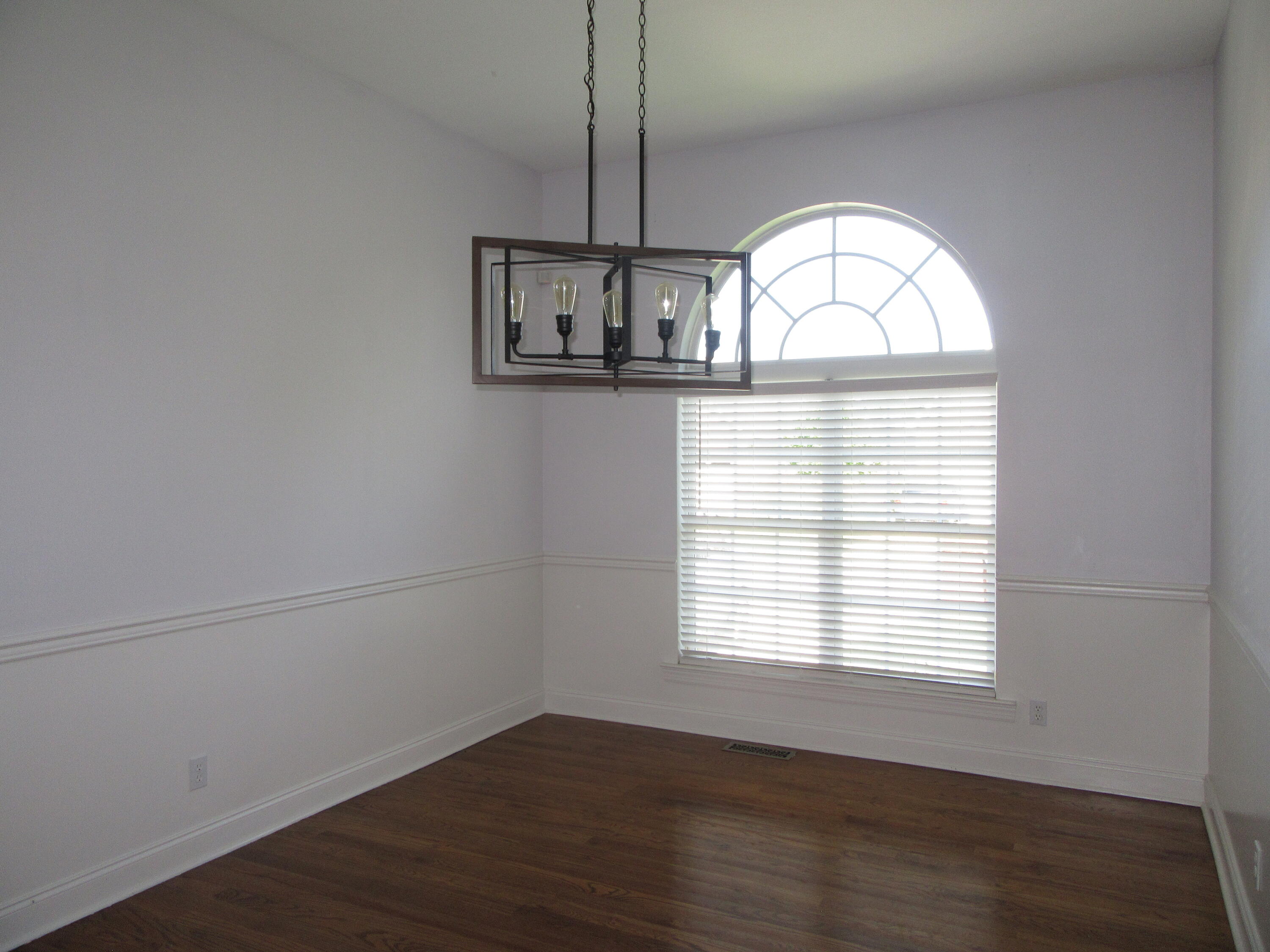 8664 Streamside Drive