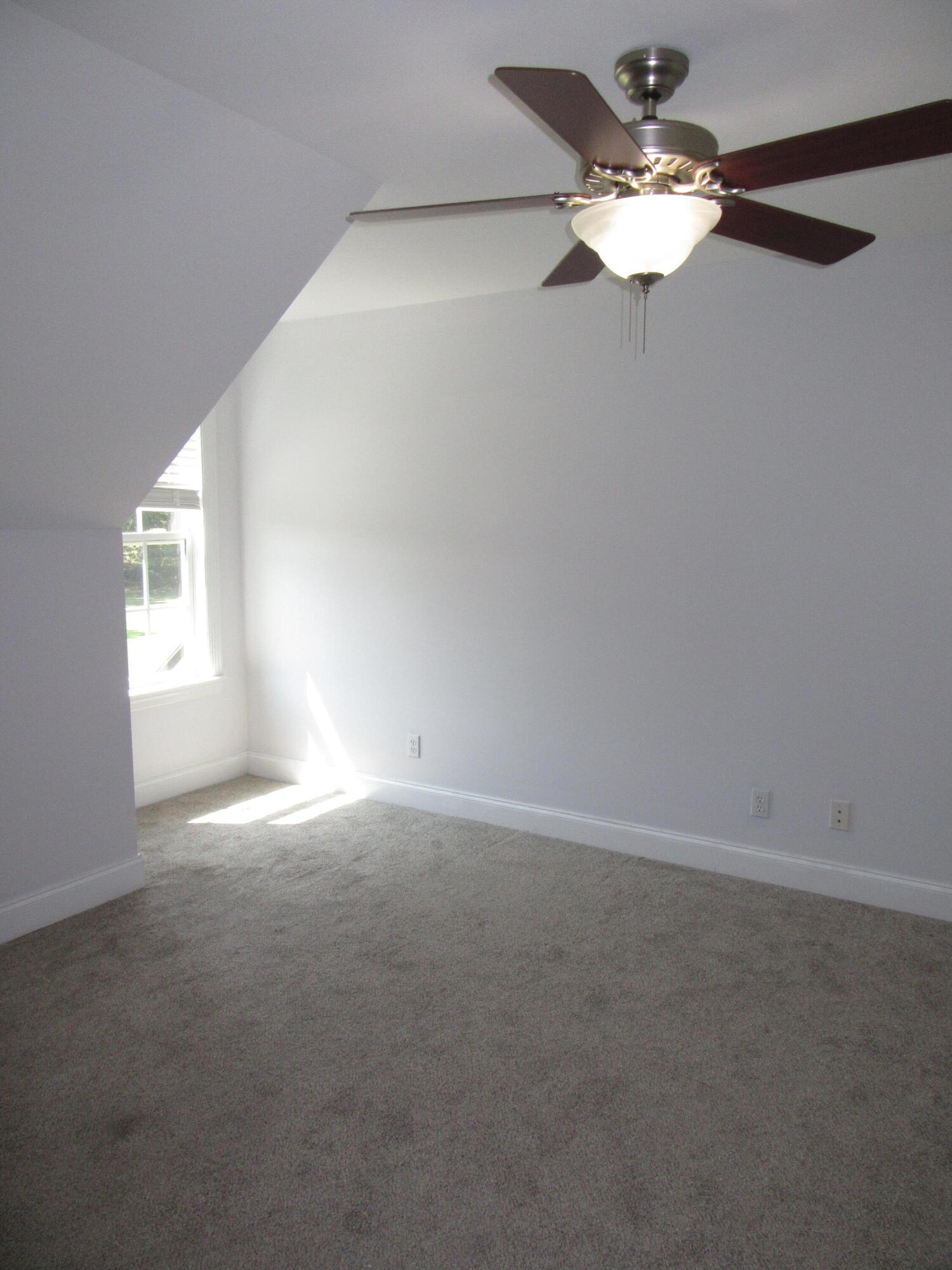 8664 Streamside Drive