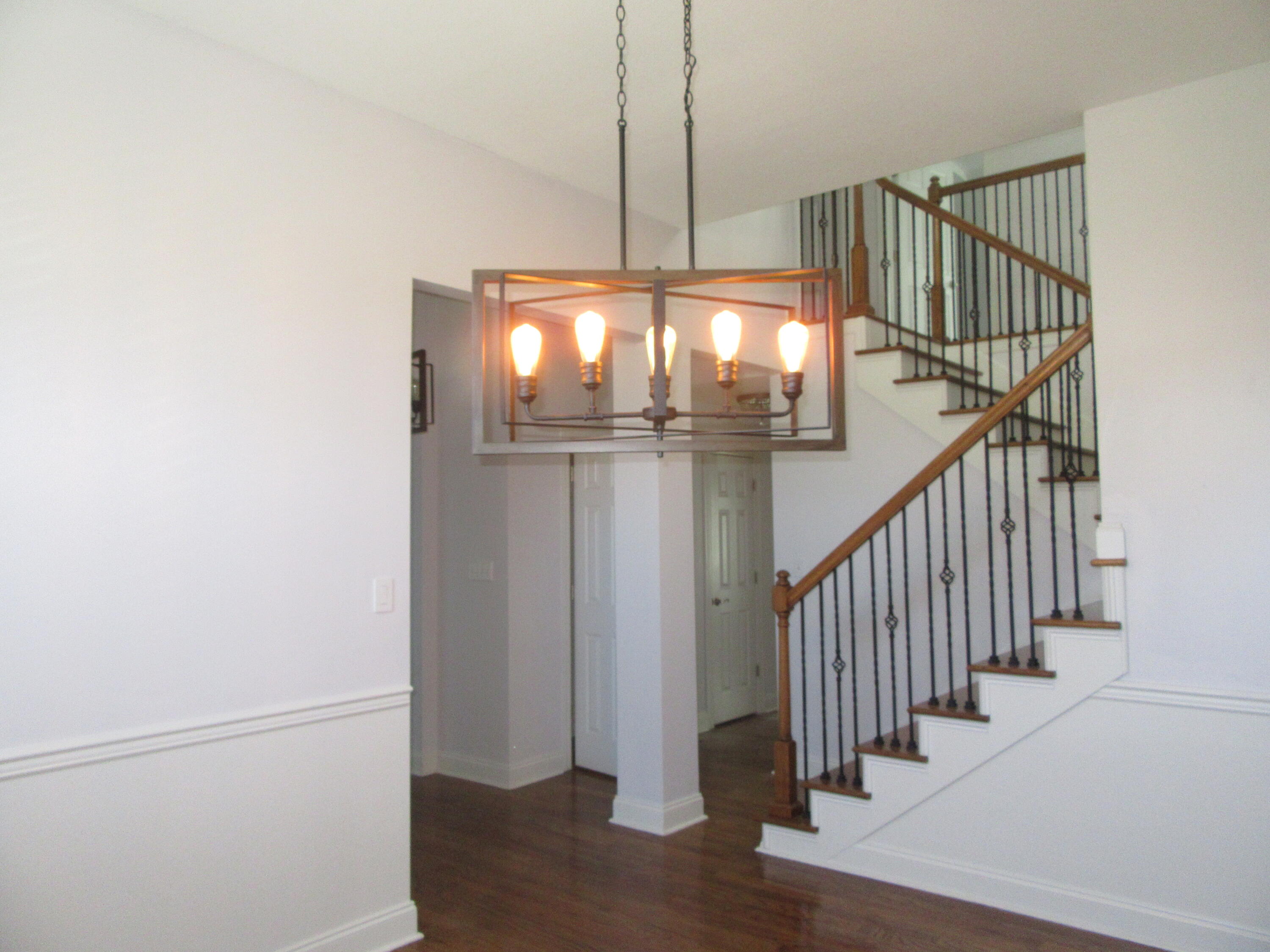 8664 Streamside Drive