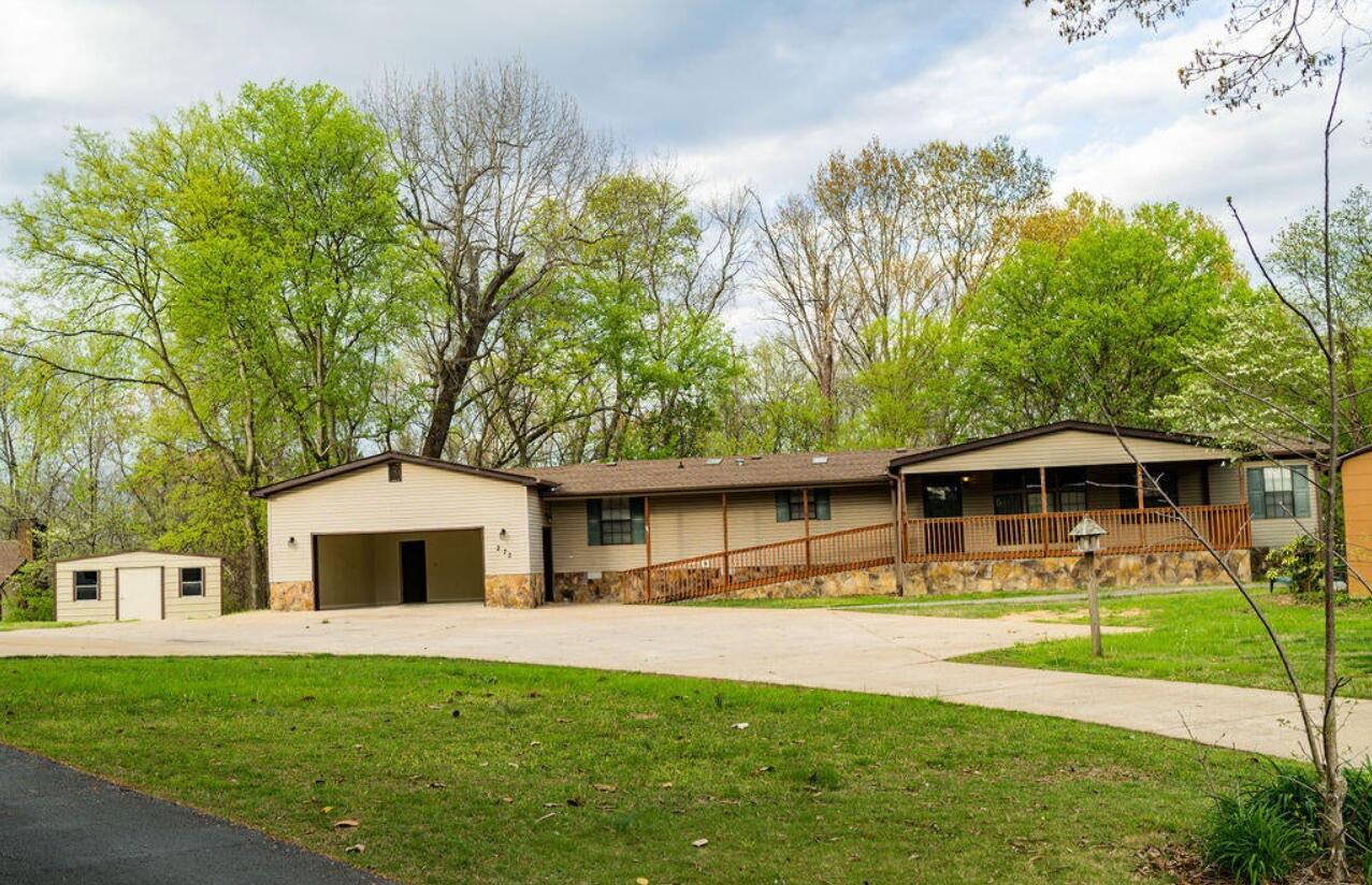 272 Boynton Rd