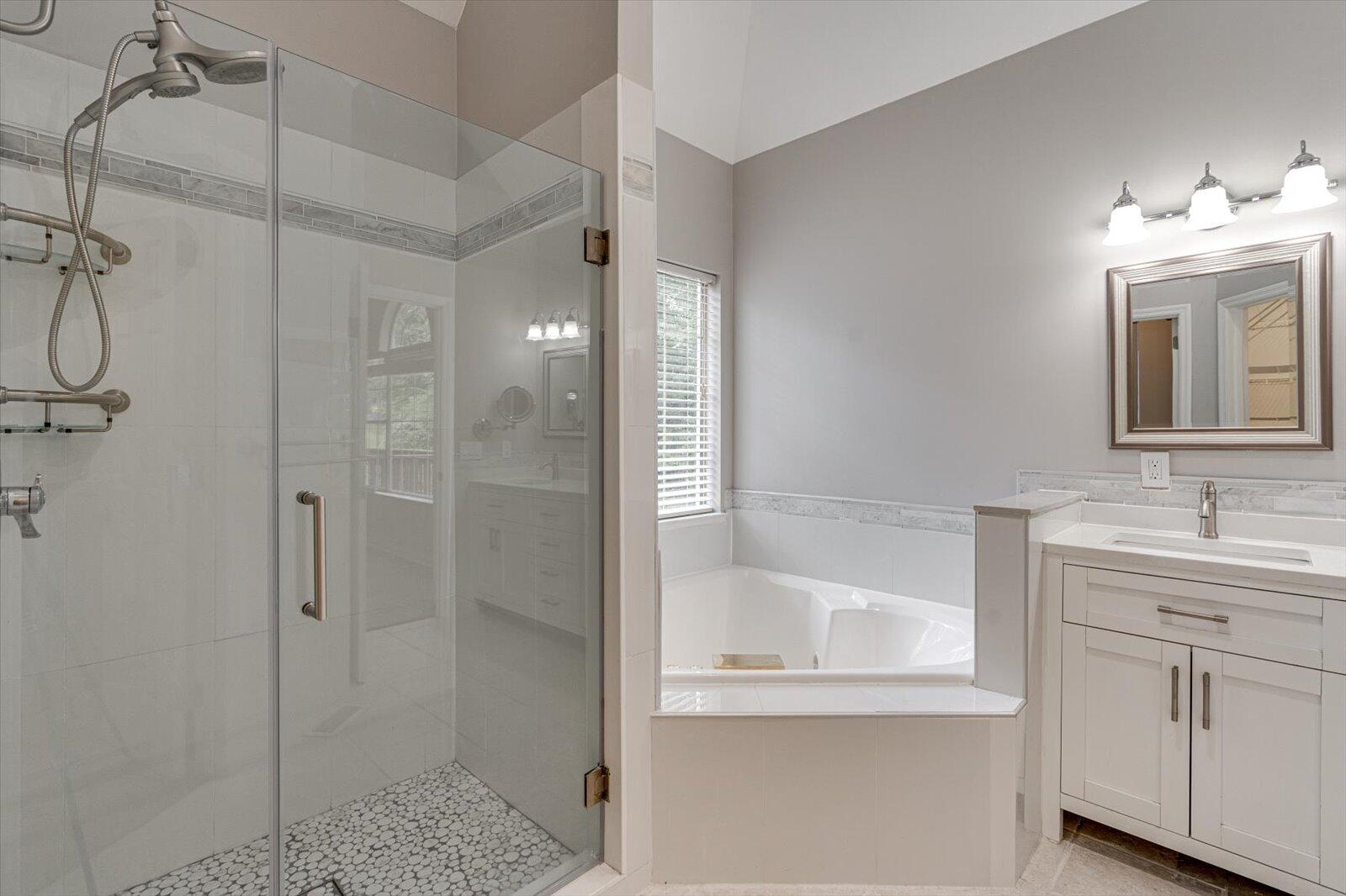 2509 Hamilton Cove Drive