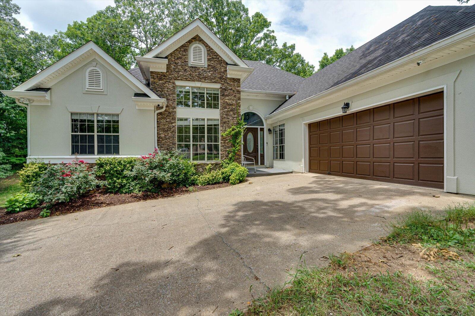 2509 Hamilton Cove Drive