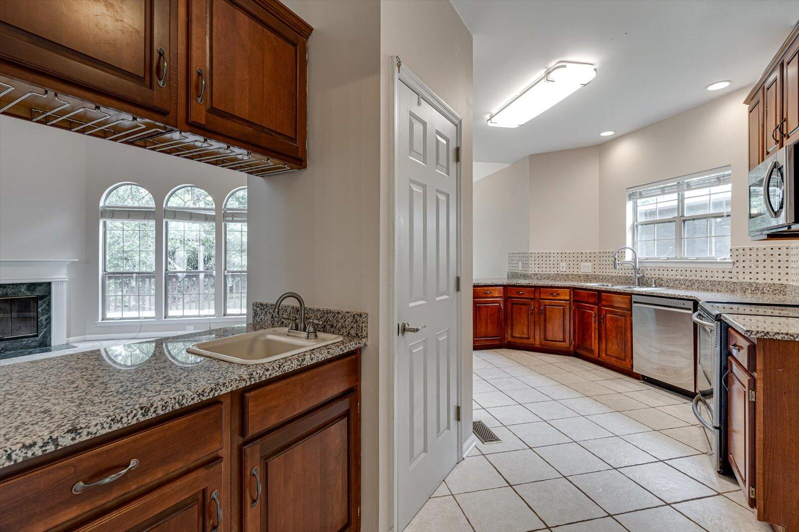 2509 Hamilton Cove Drive
