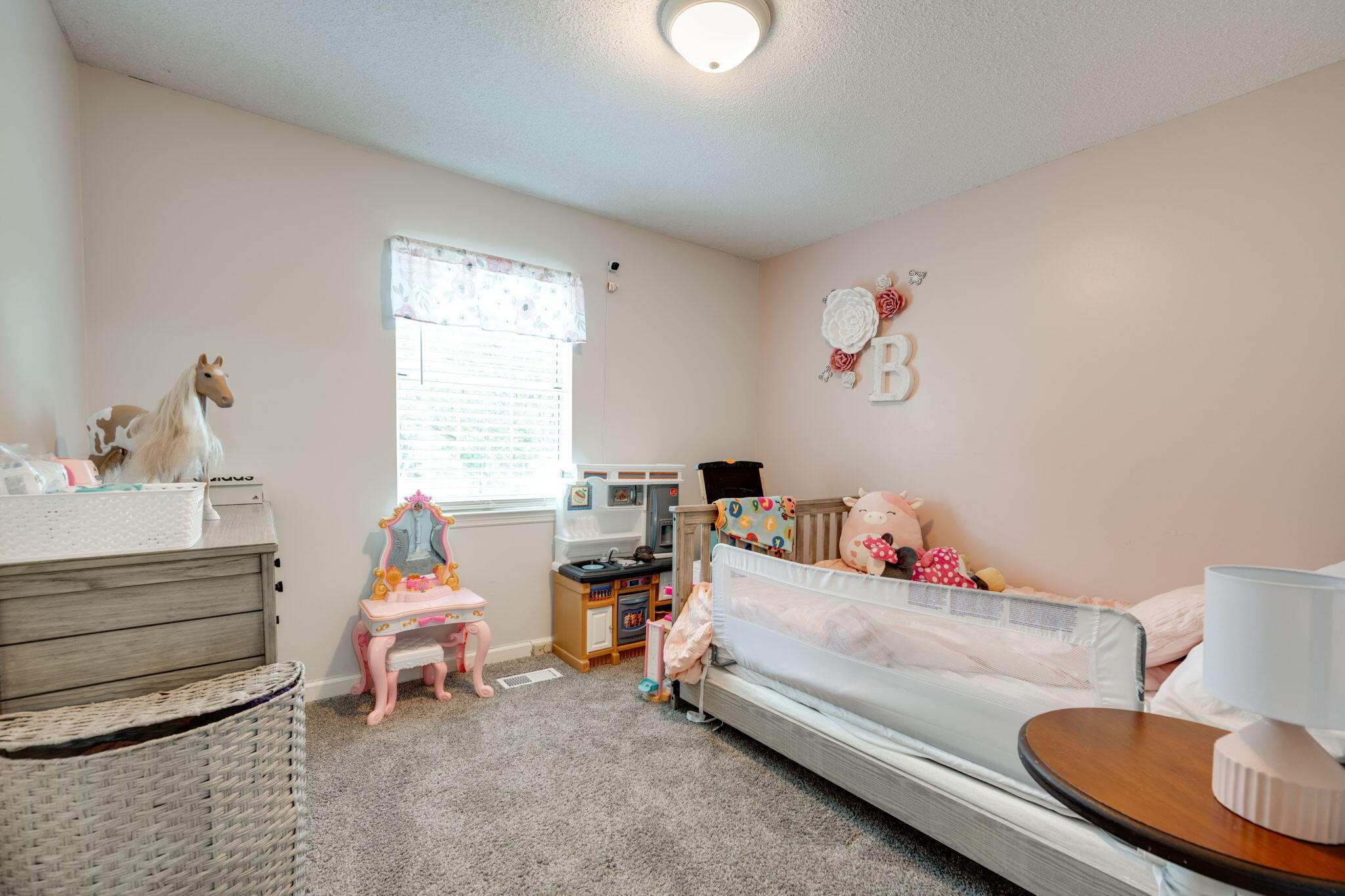 7016 Cedar Crest Circle