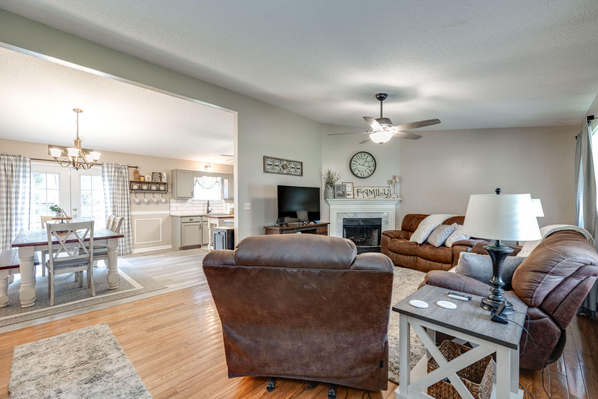 7016 Cedar Crest Circle