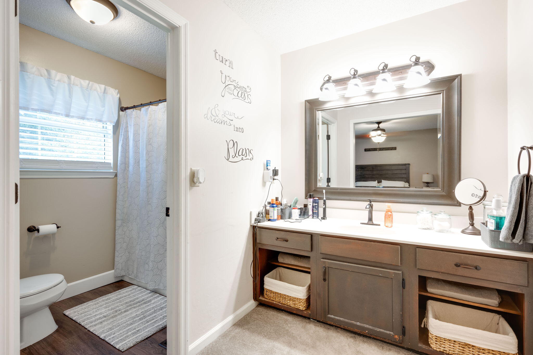 7016 Cedar Crest Circle