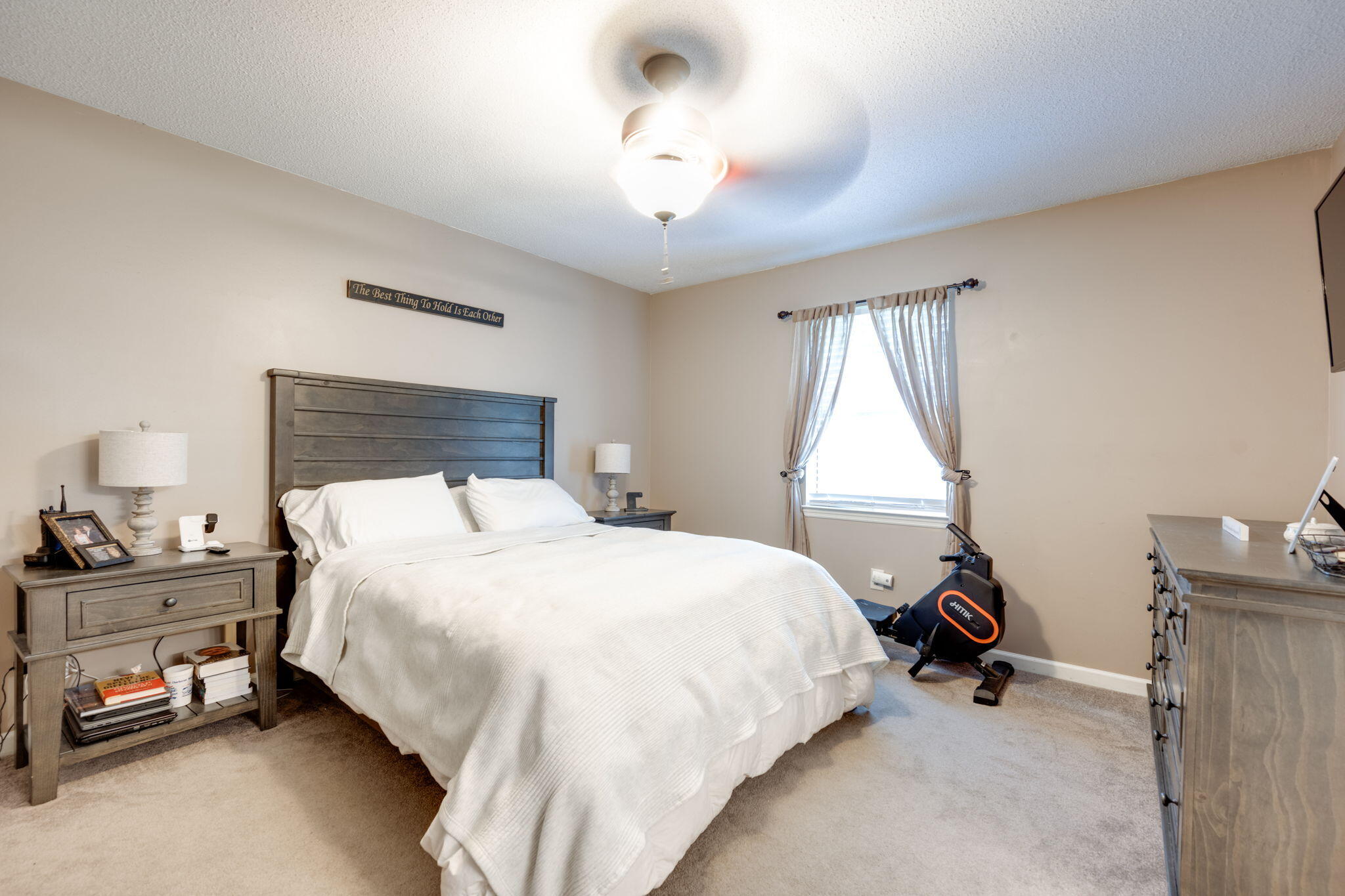 7016 Cedar Crest Circle