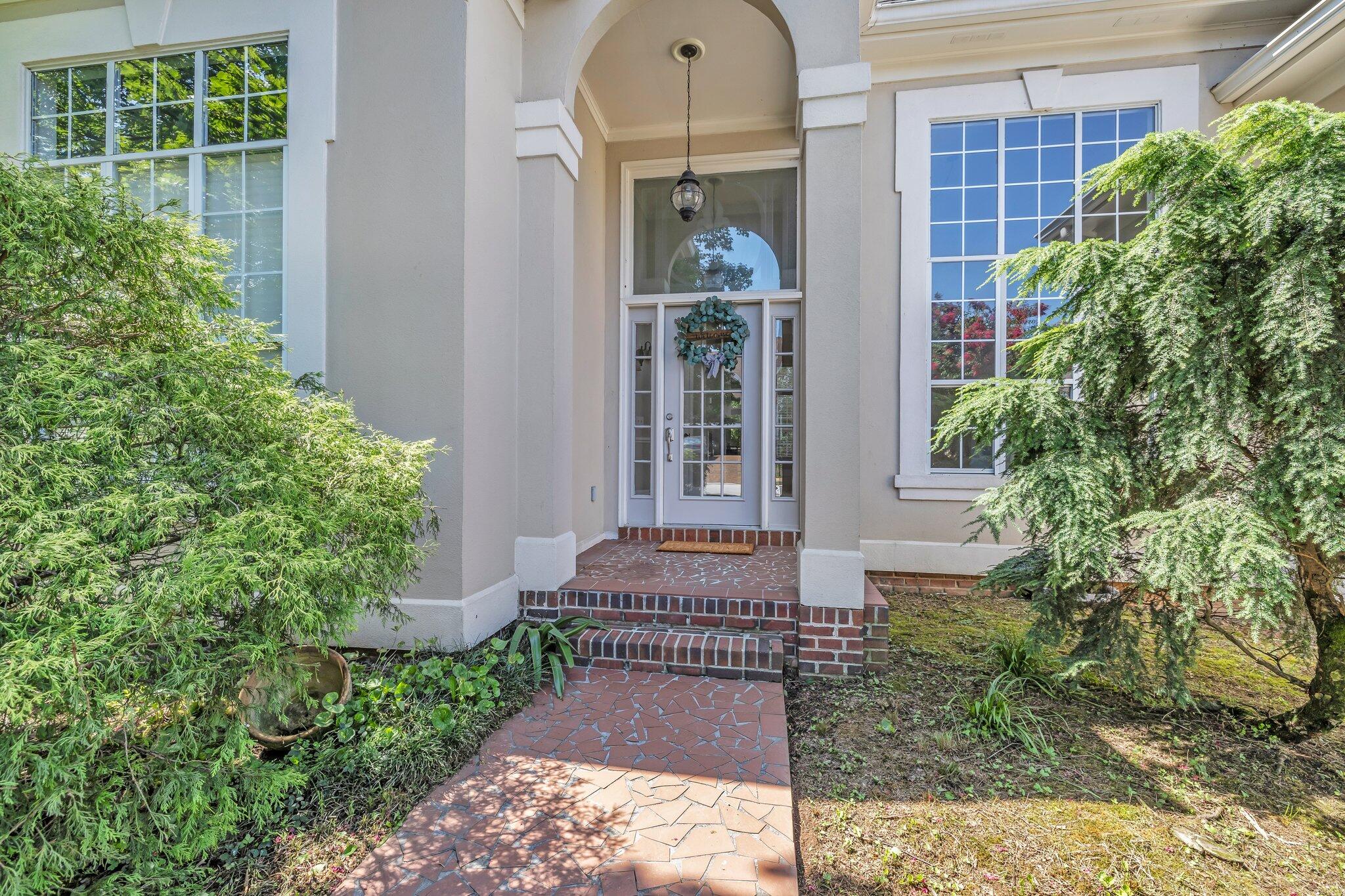 6826 Chiswick Drive