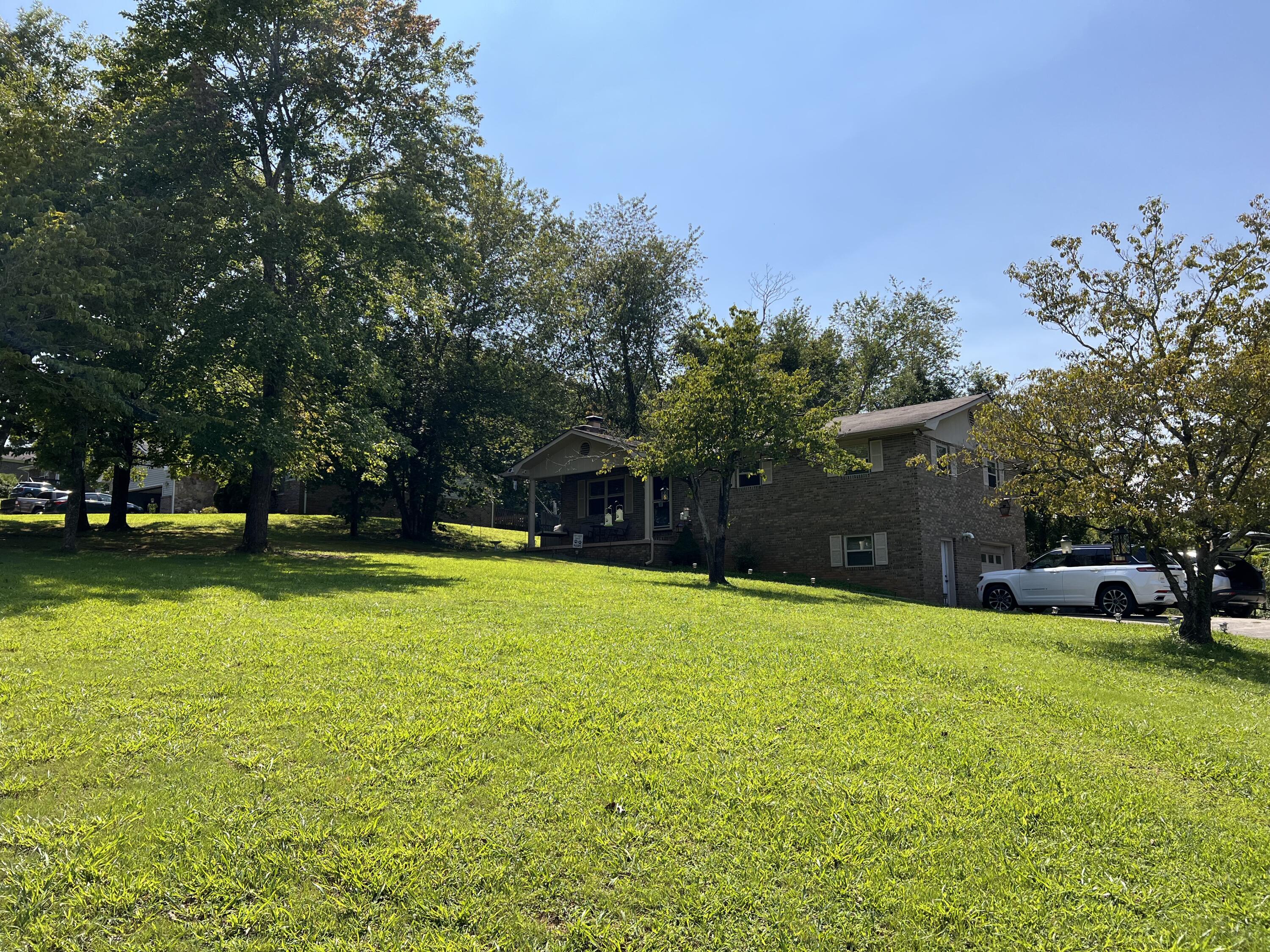 200 Laurel Drive