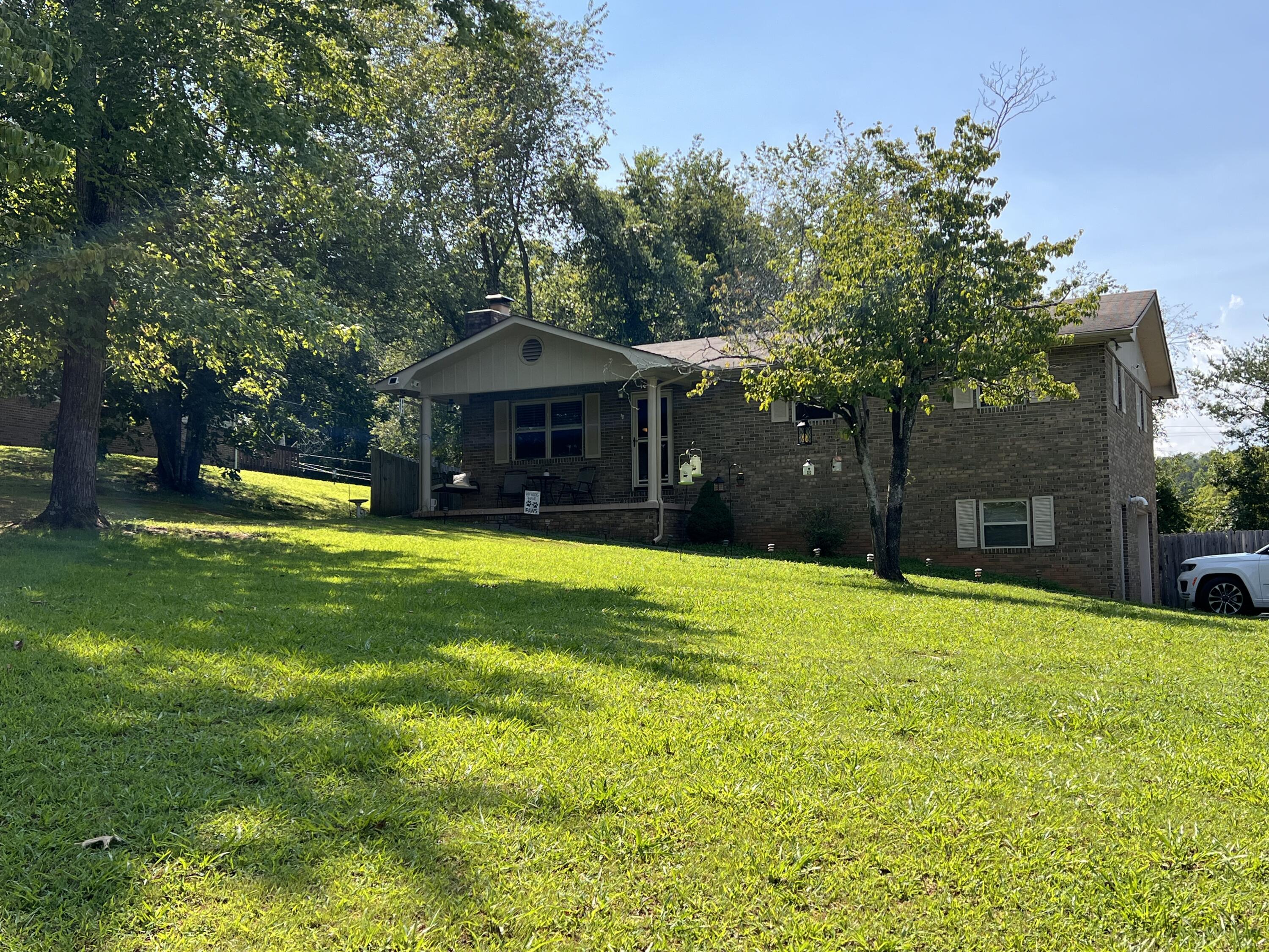 200 Laurel Drive