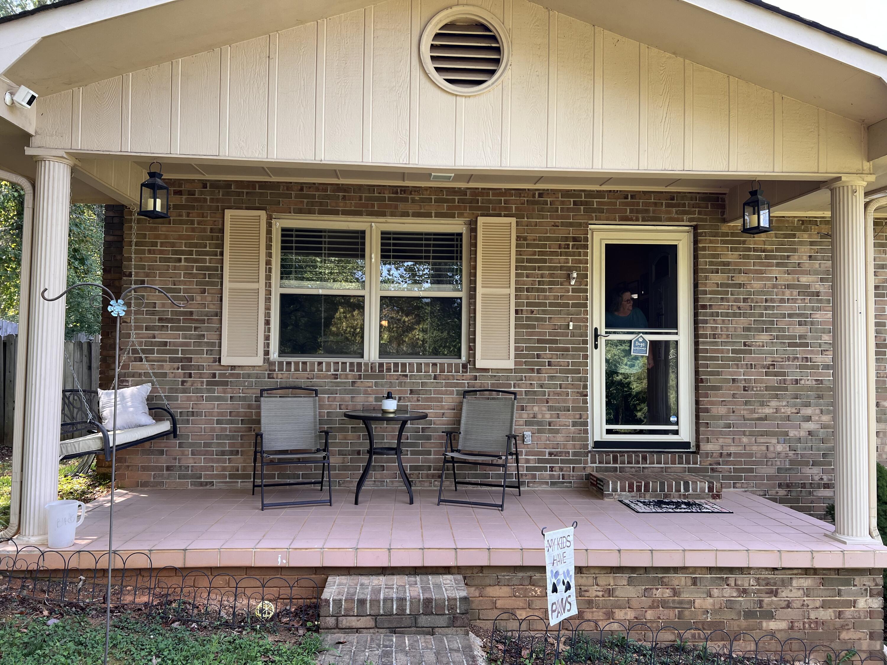 200 Laurel Drive