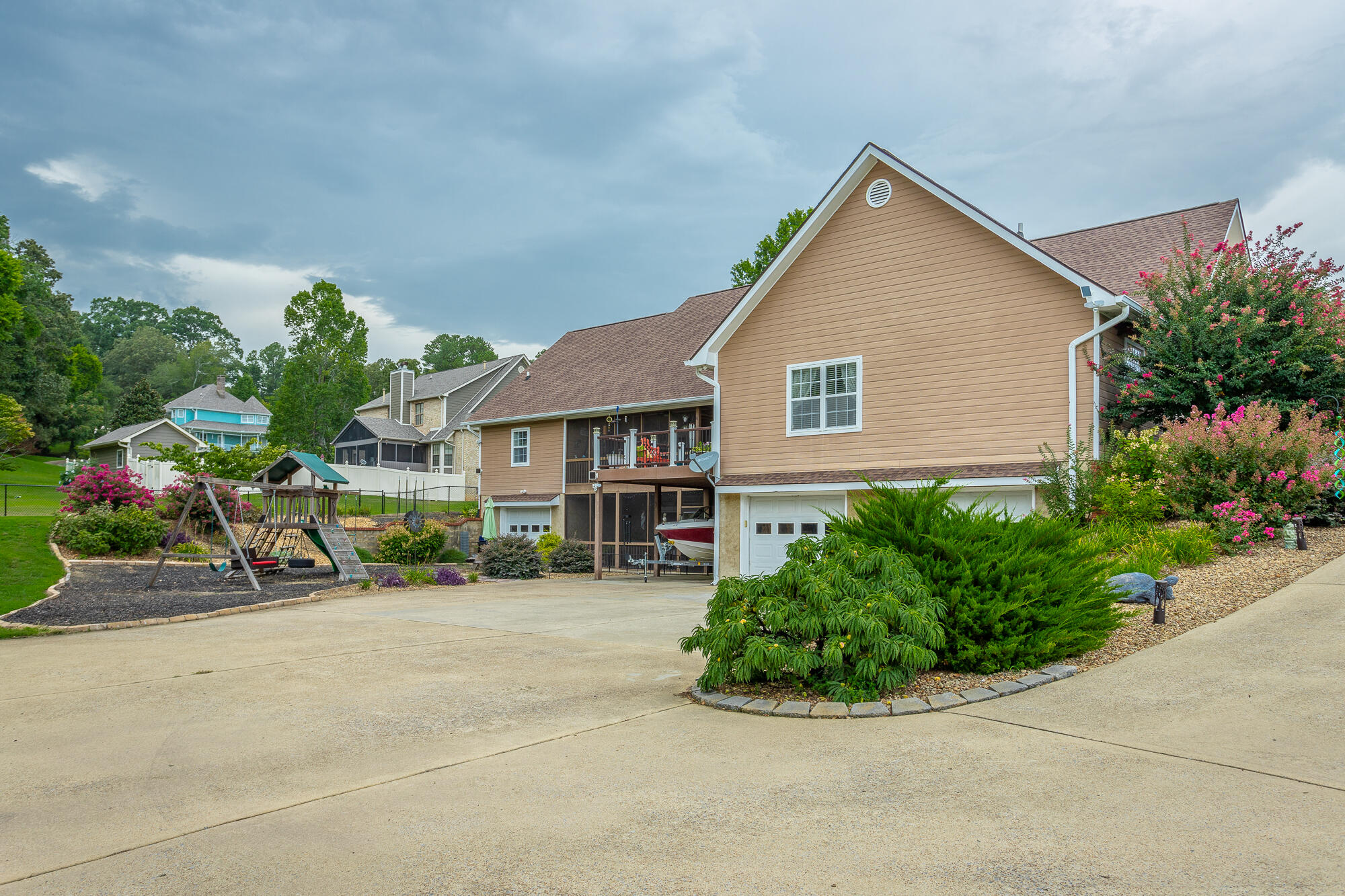 714 Dailey Hill Road