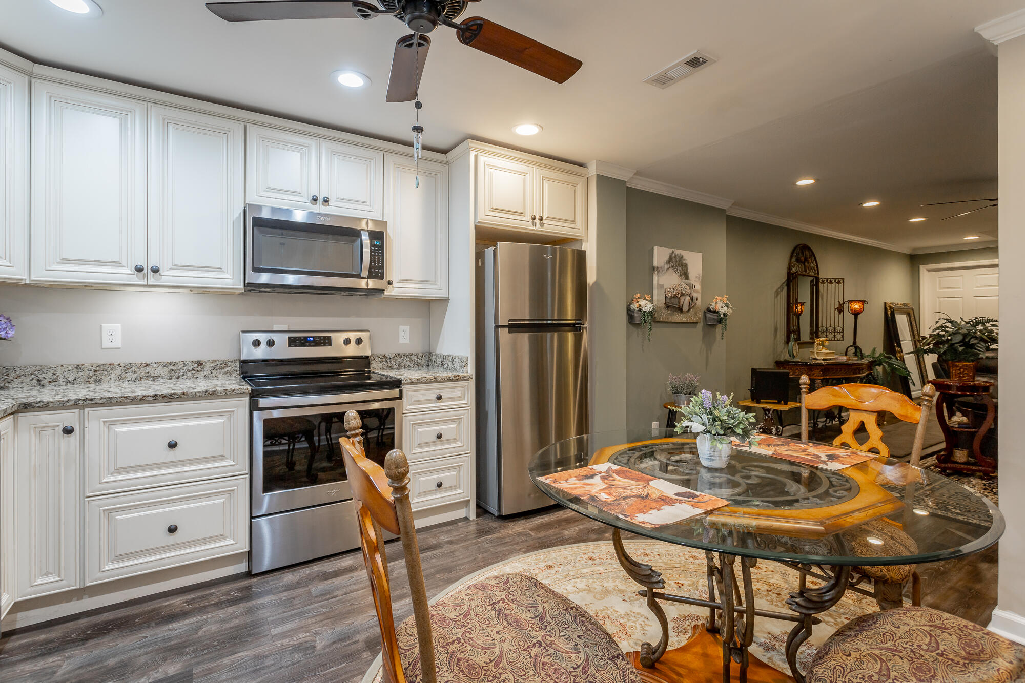 714 Dailey Hill Road