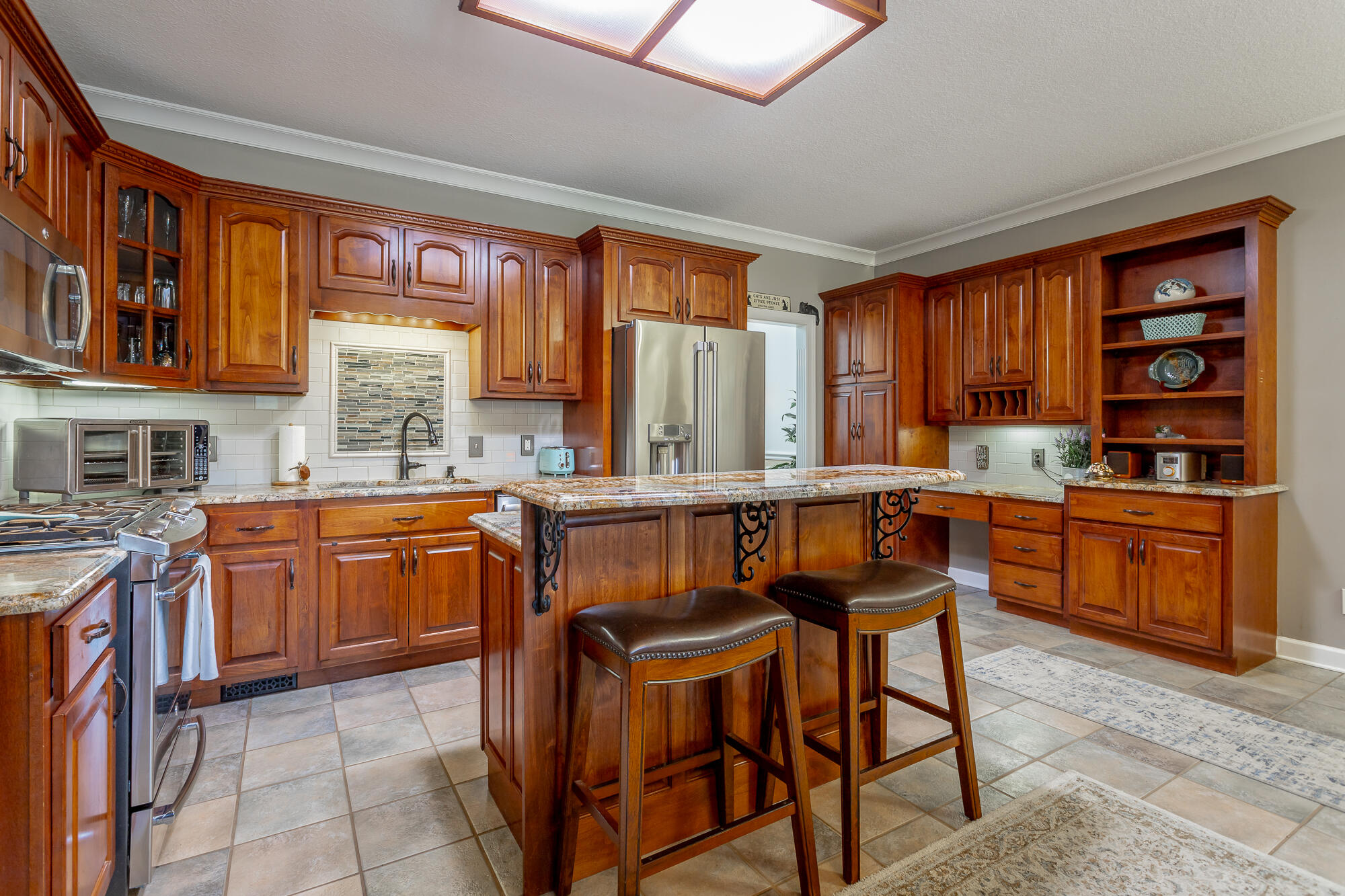 714 Dailey Hill Road