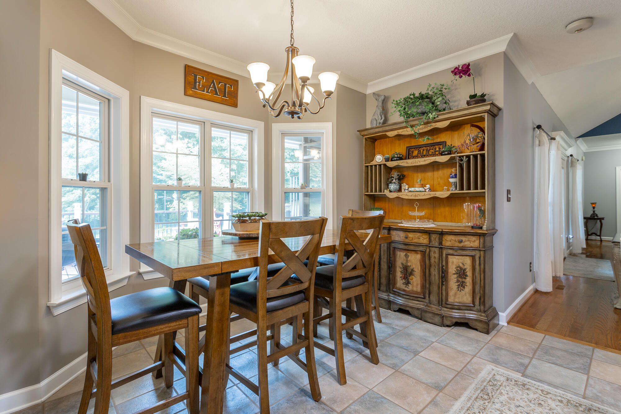 714 Dailey Hill Road