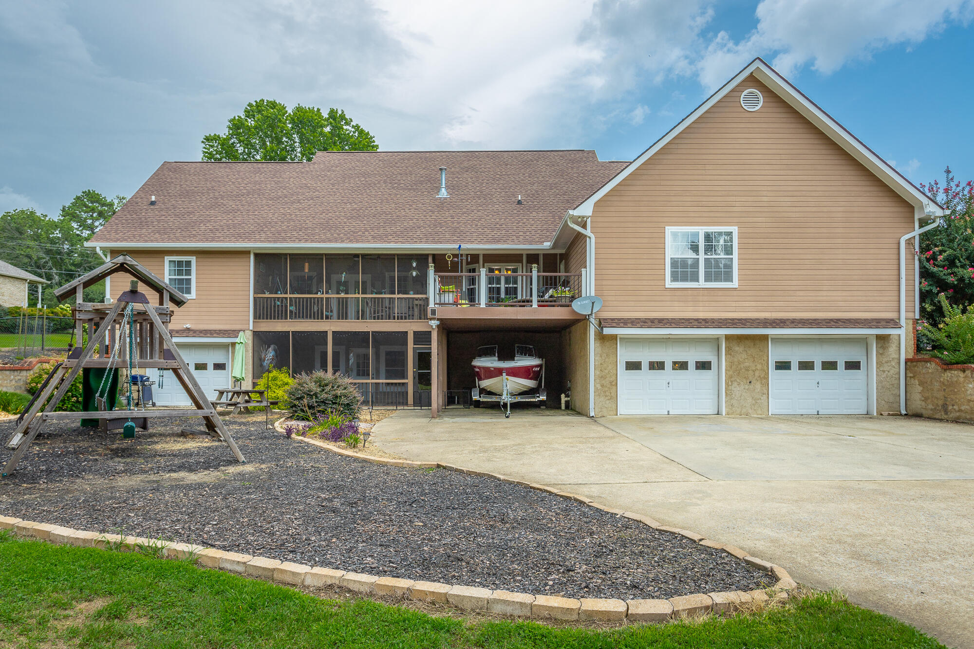 714 Dailey Hill Road