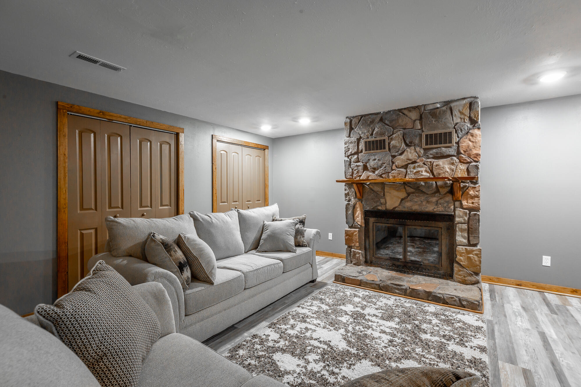 5501 Fawn Ridge Drive