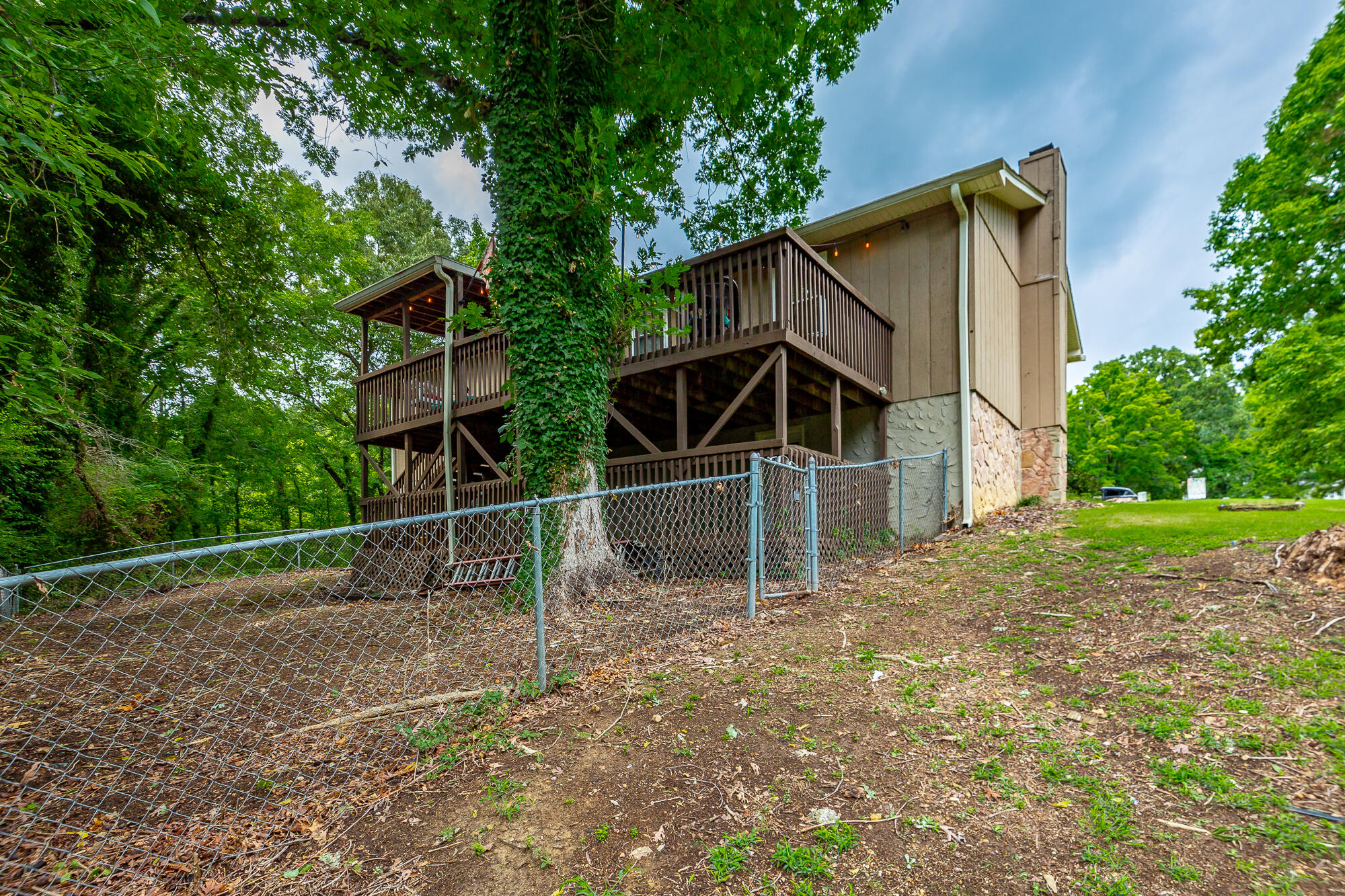 5501 Fawn Ridge Drive