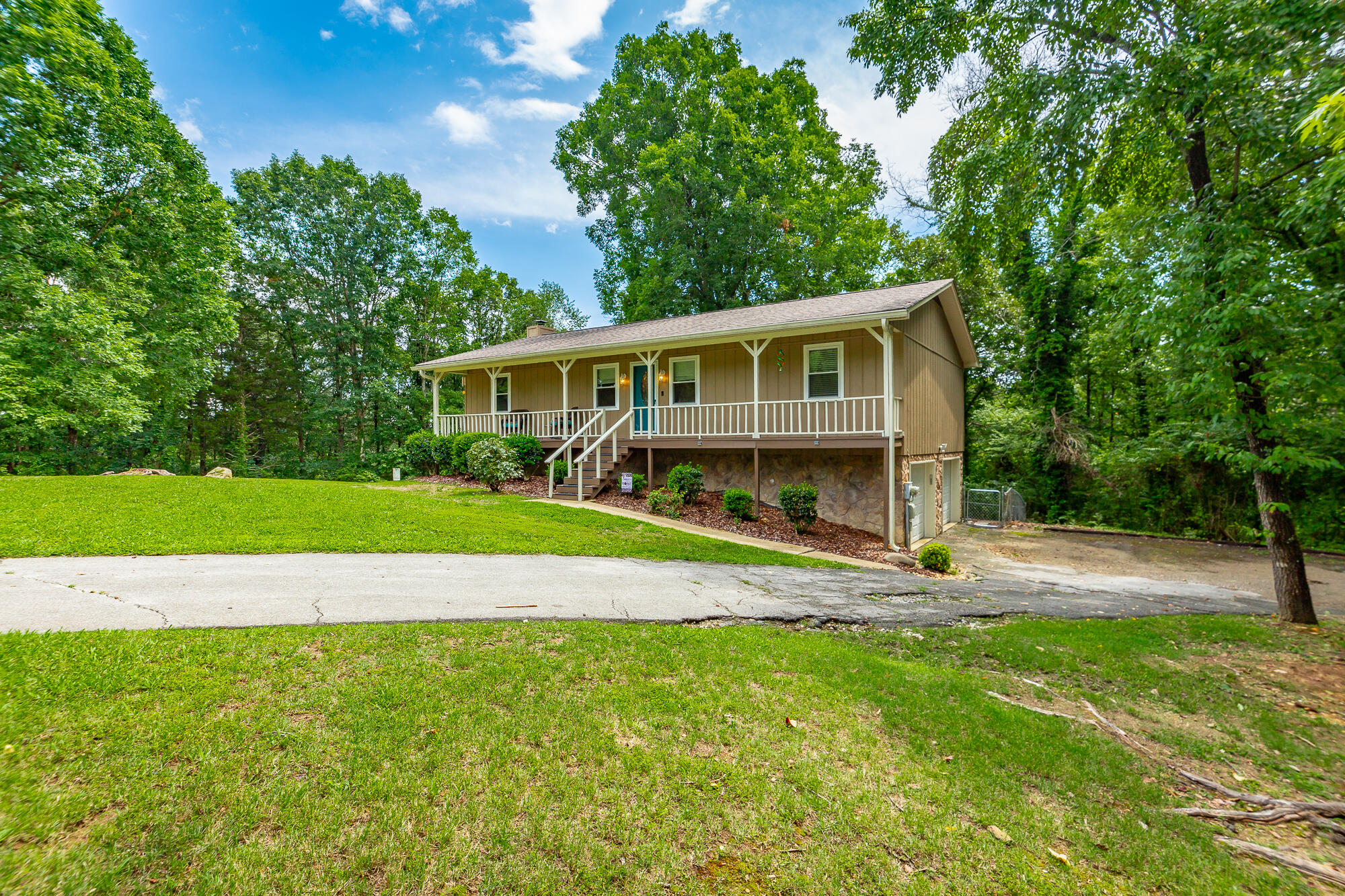 5501 Fawn Ridge Drive