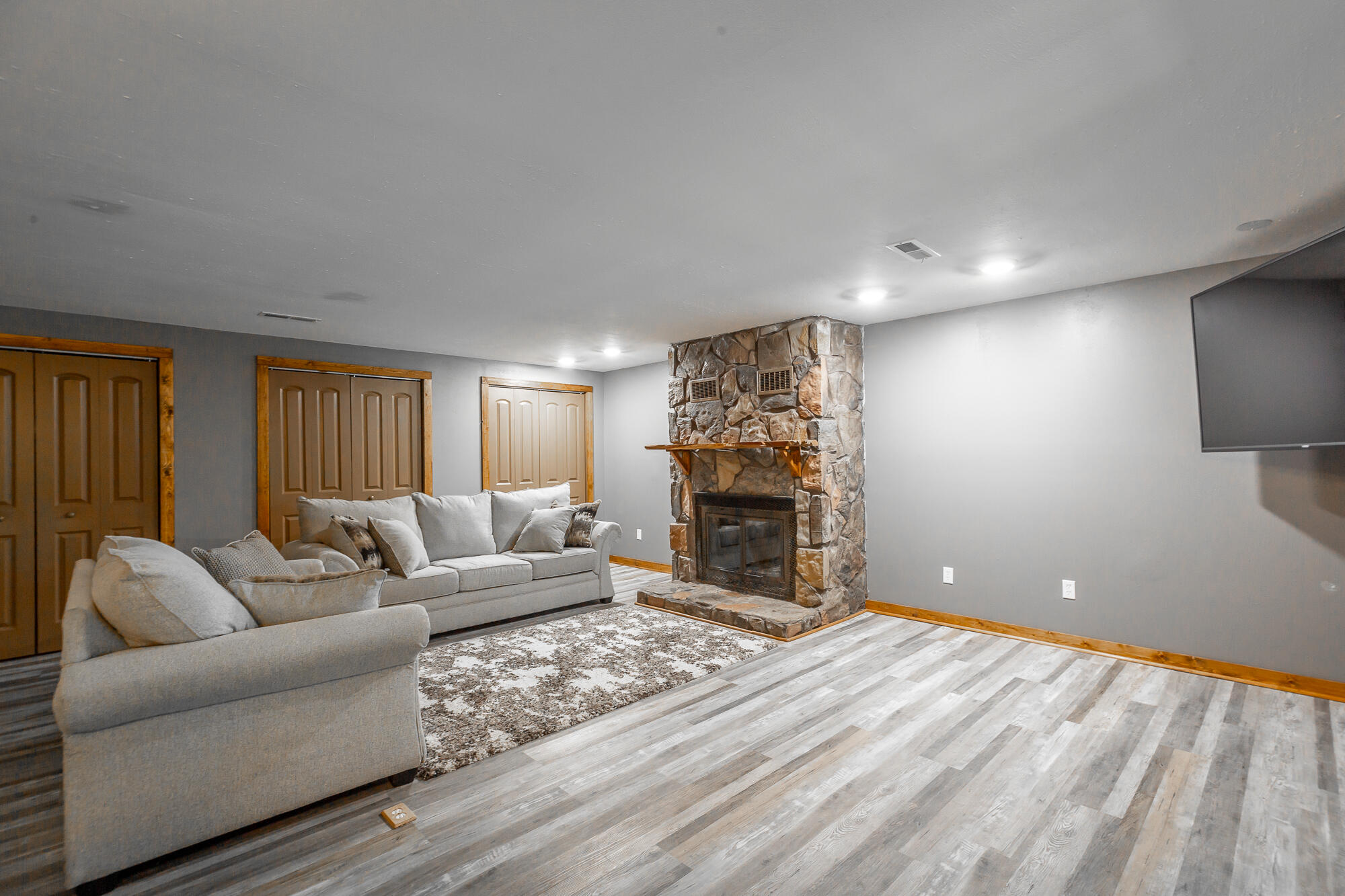 5501 Fawn Ridge Drive