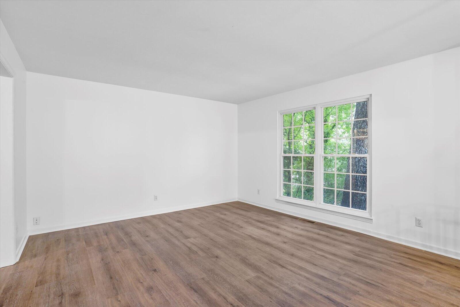 7610 Cove Ridge Drive