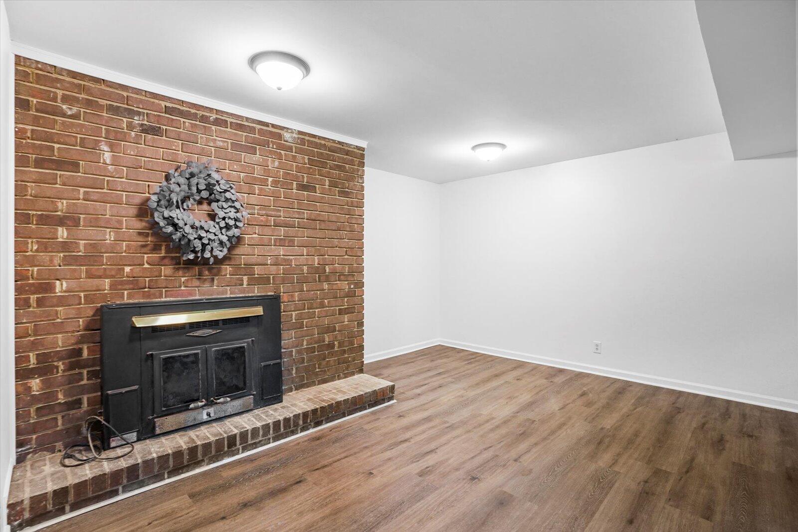 7610 Cove Ridge Drive