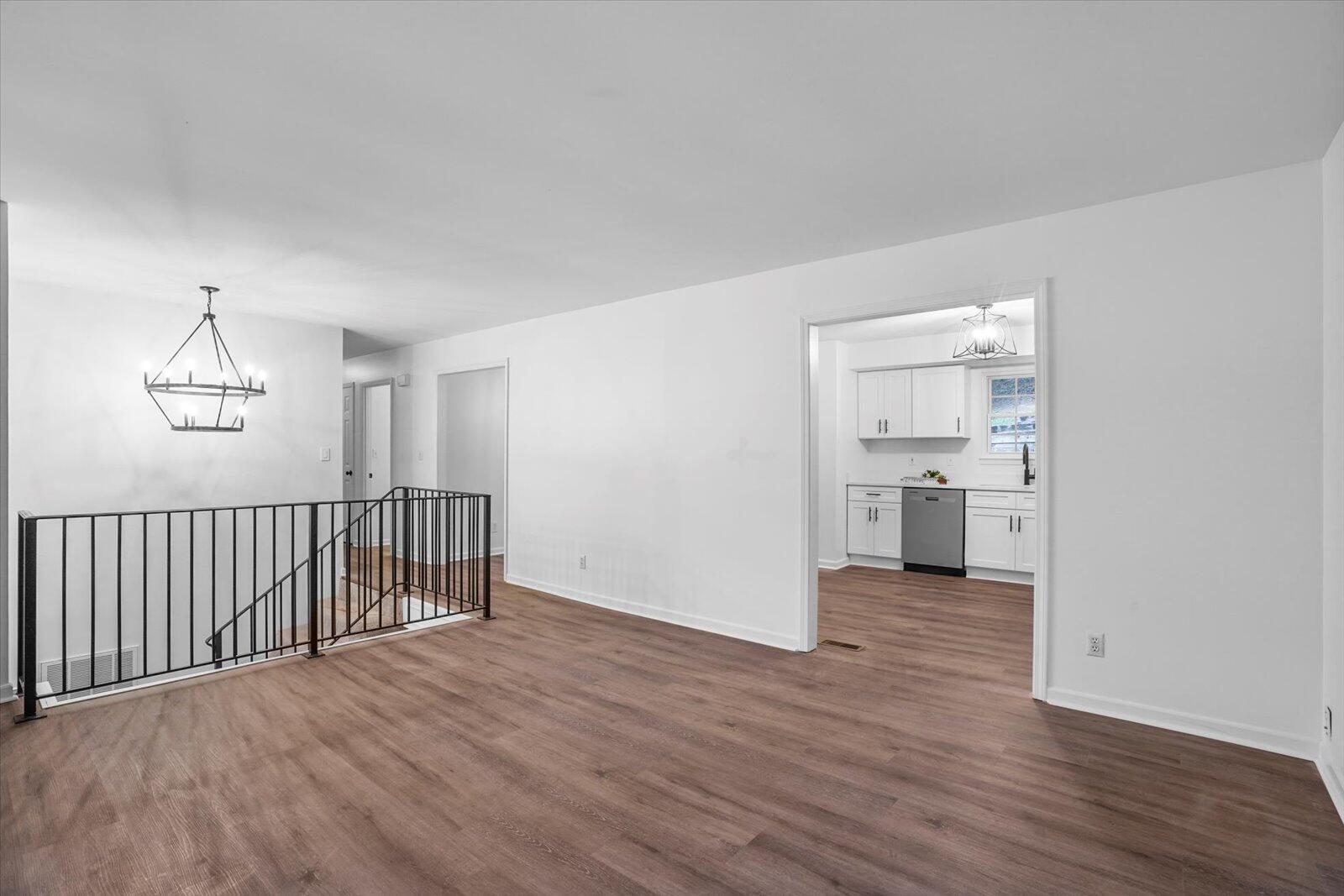 7610 Cove Ridge Drive