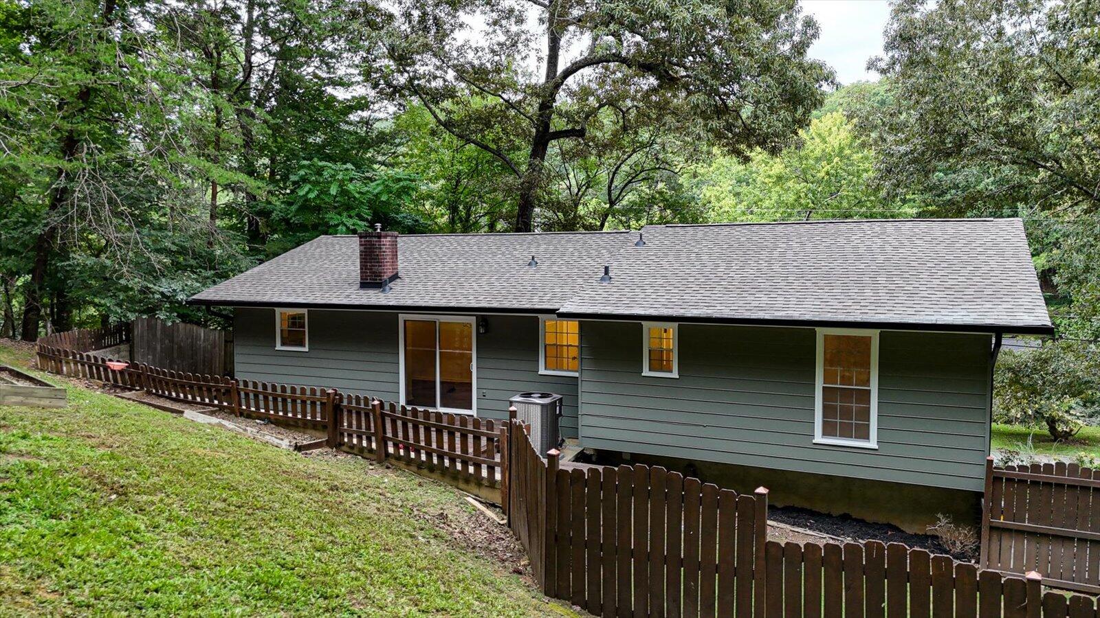 7610 Cove Ridge Drive