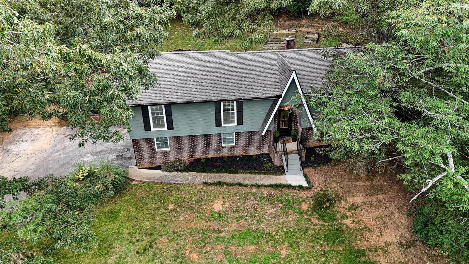 7610 Cove Ridge Drive