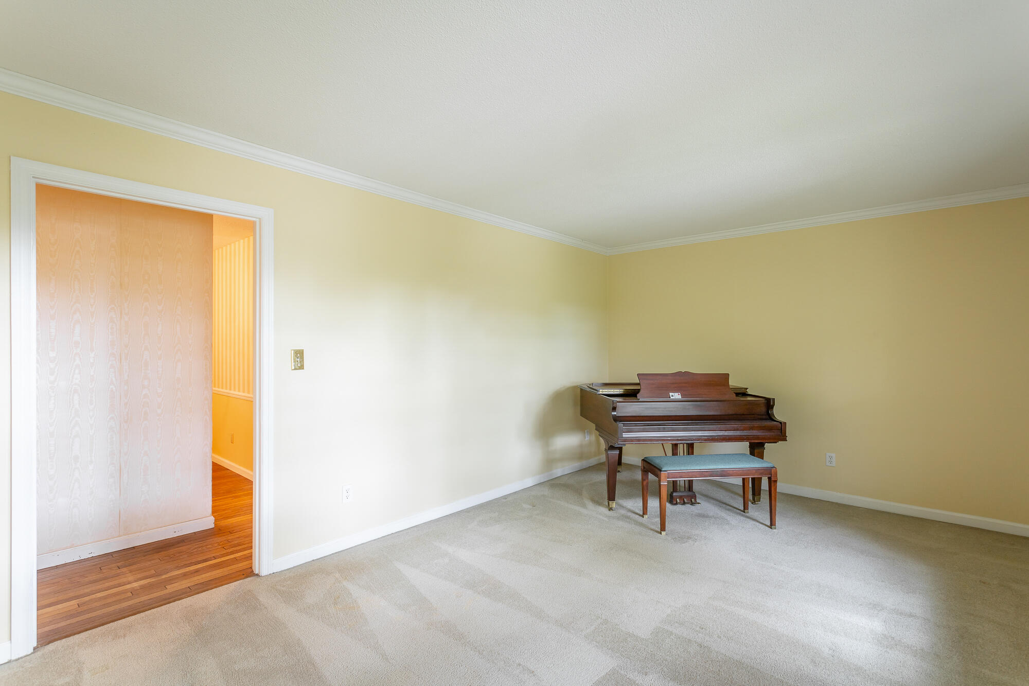 501 Glenn Lane