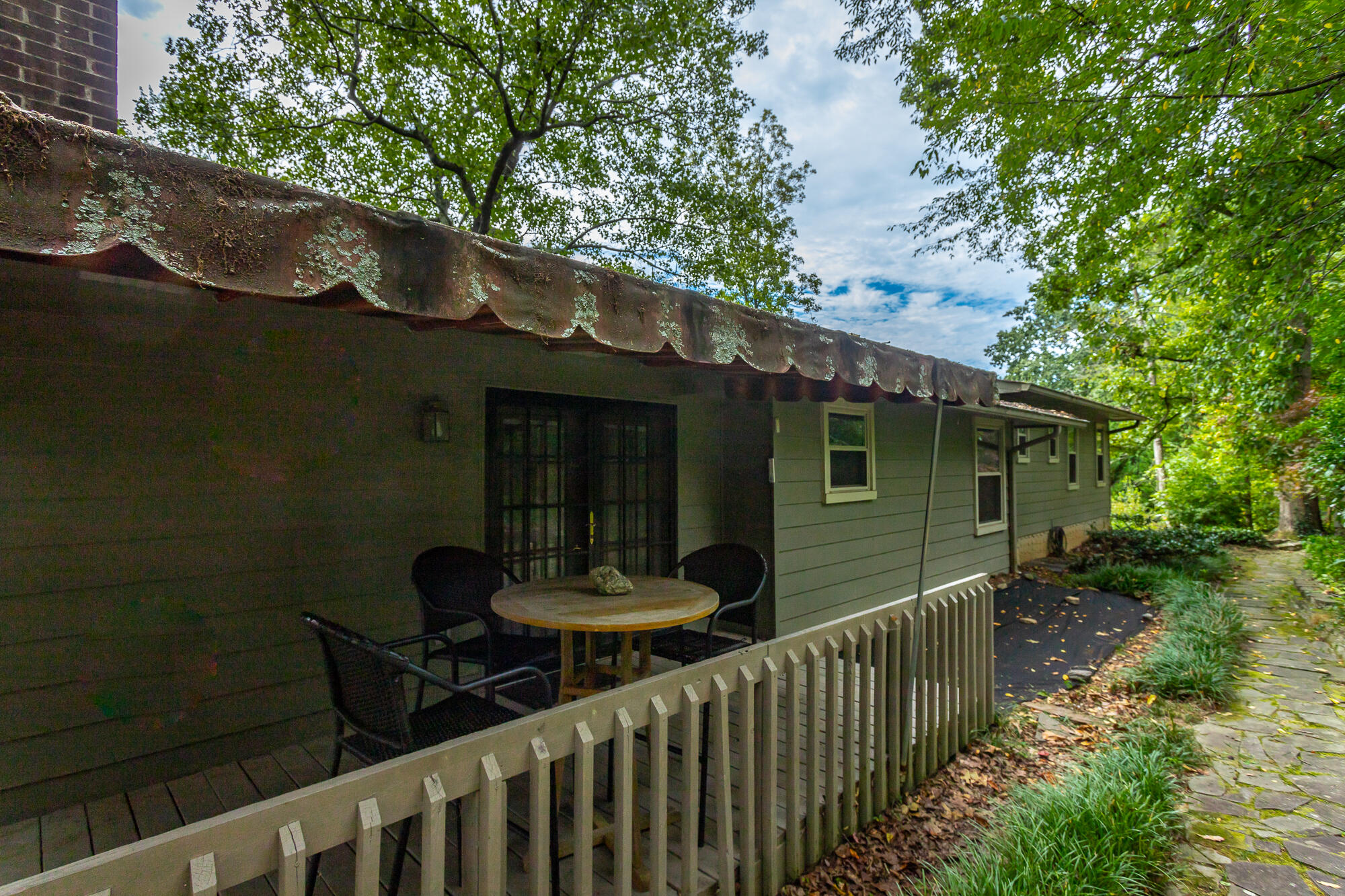 501 Glenn Lane