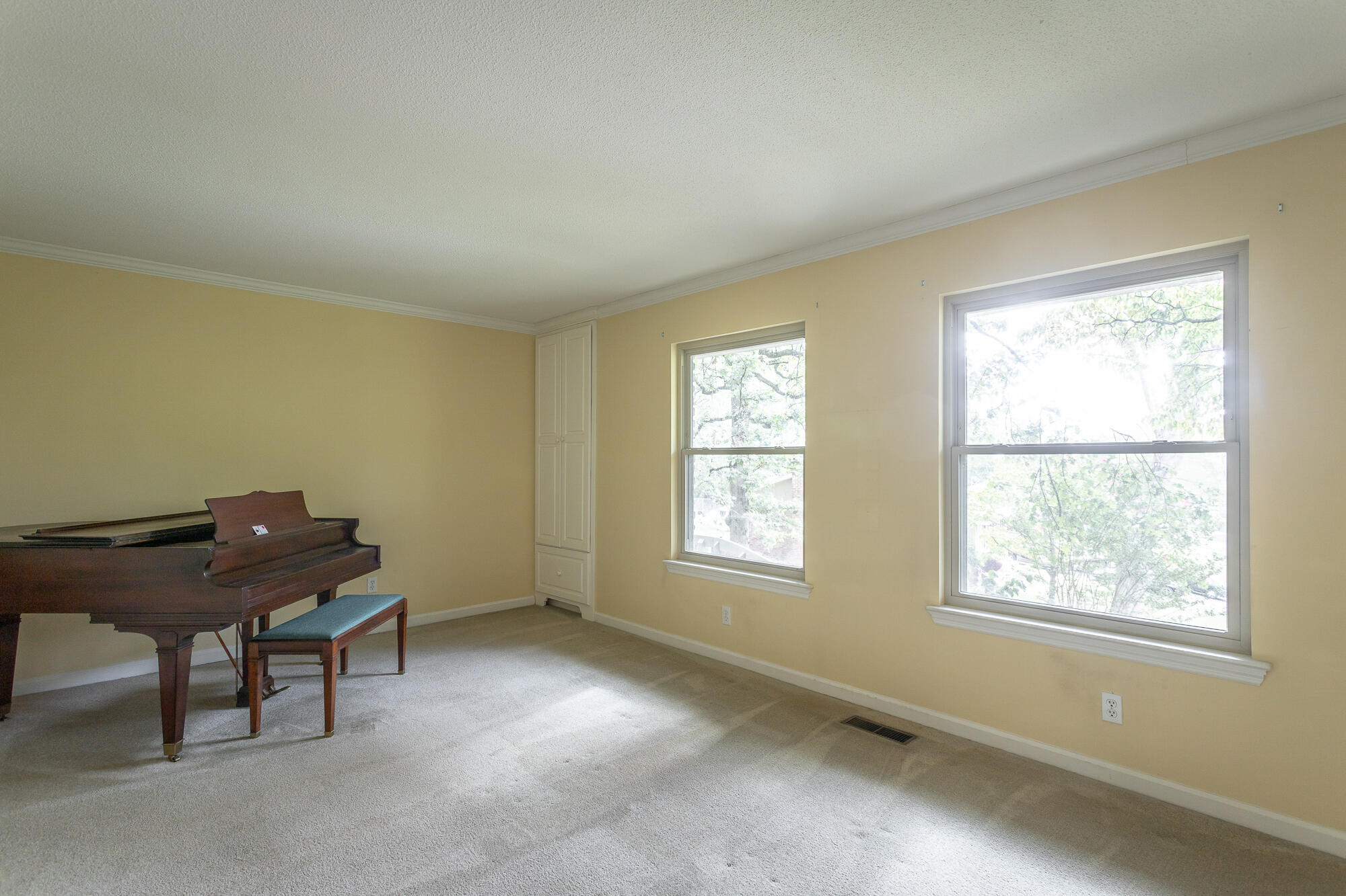 501 Glenn Lane