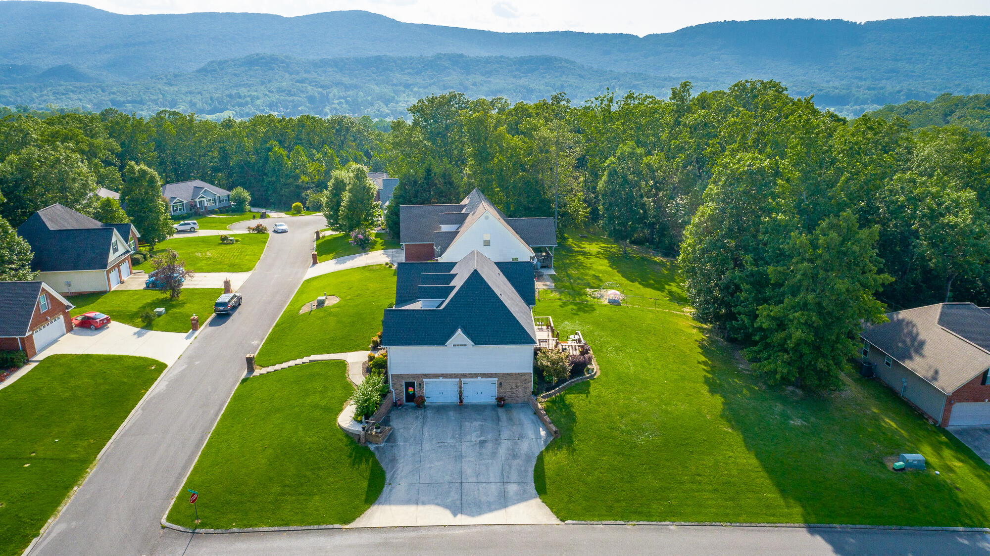 646 Hidden Oaks Drive