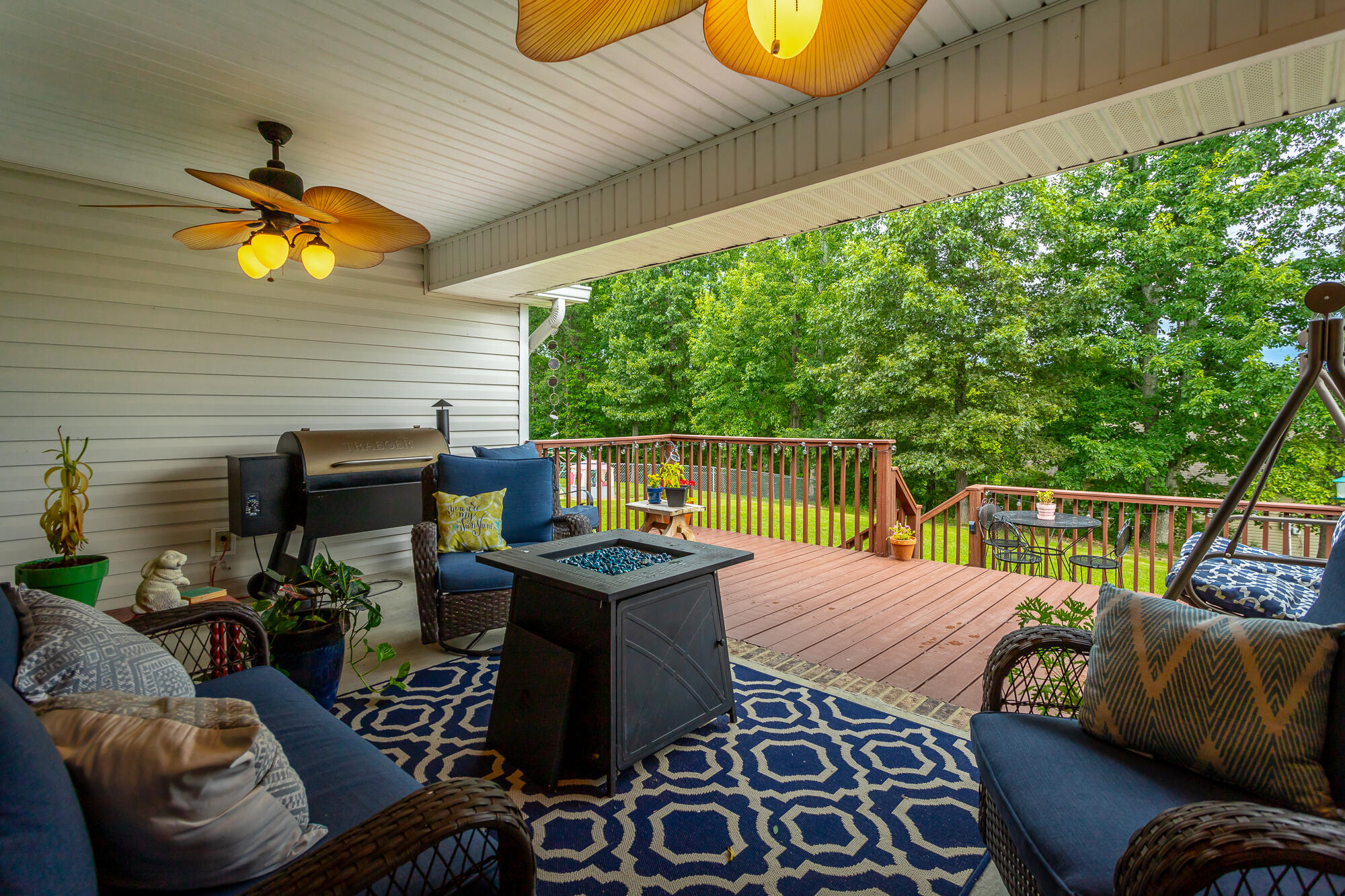 646 Hidden Oaks Drive