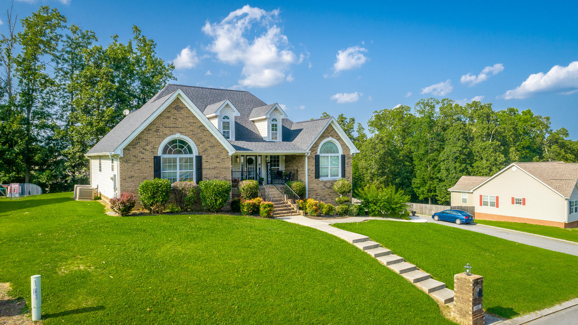 646 Hidden Oaks Drive