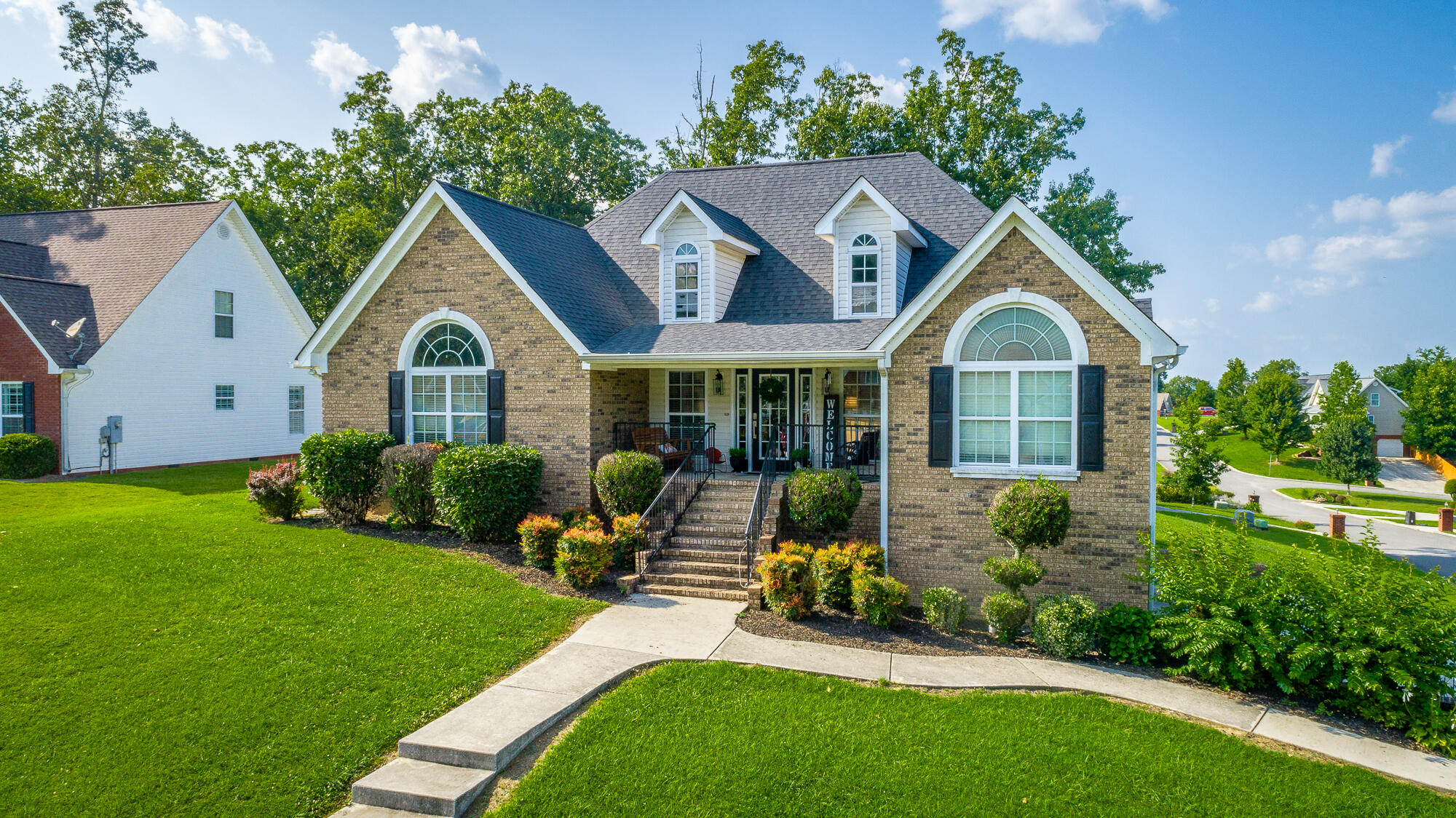 646 Hidden Oaks Drive