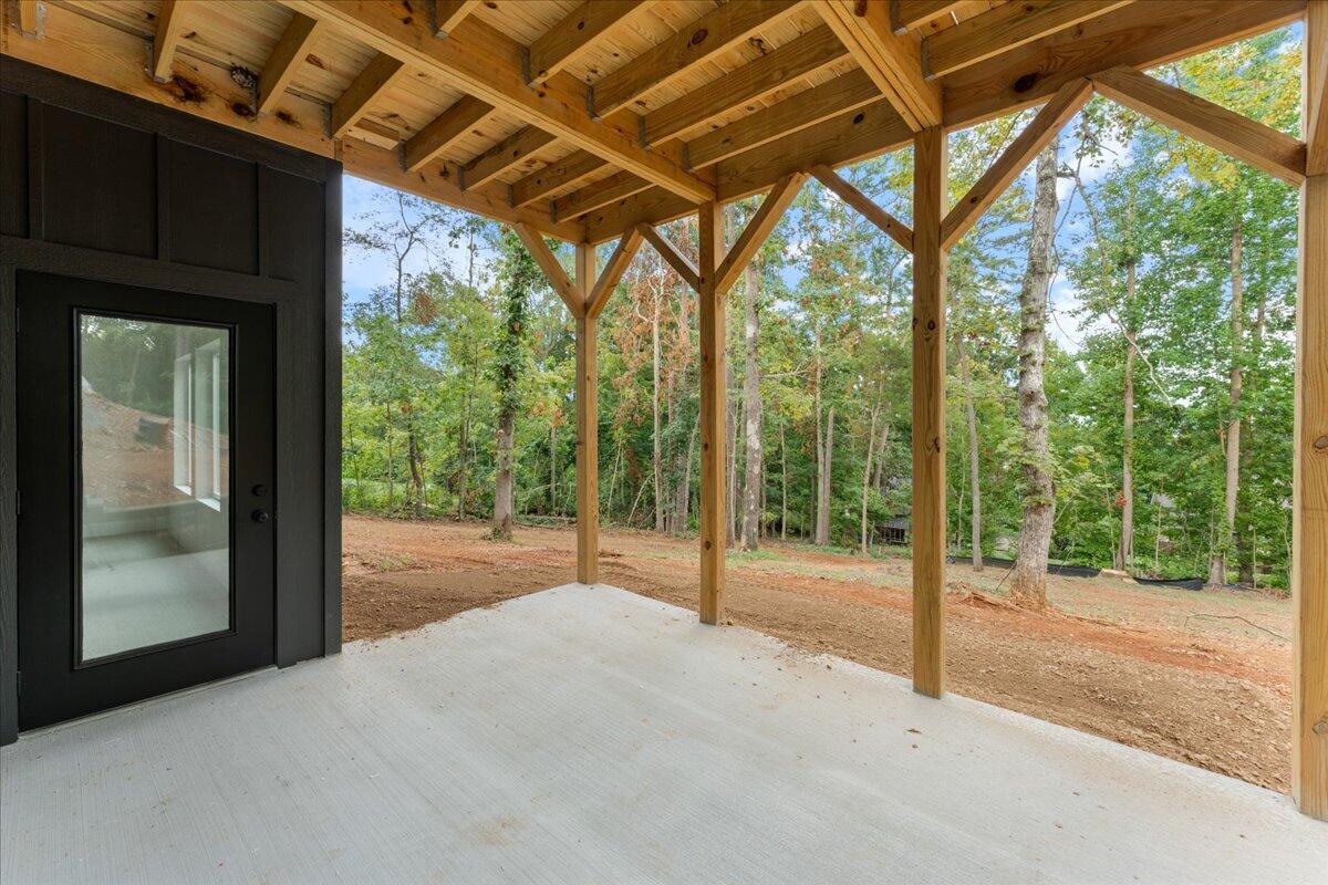 8514 Snow Hill Road