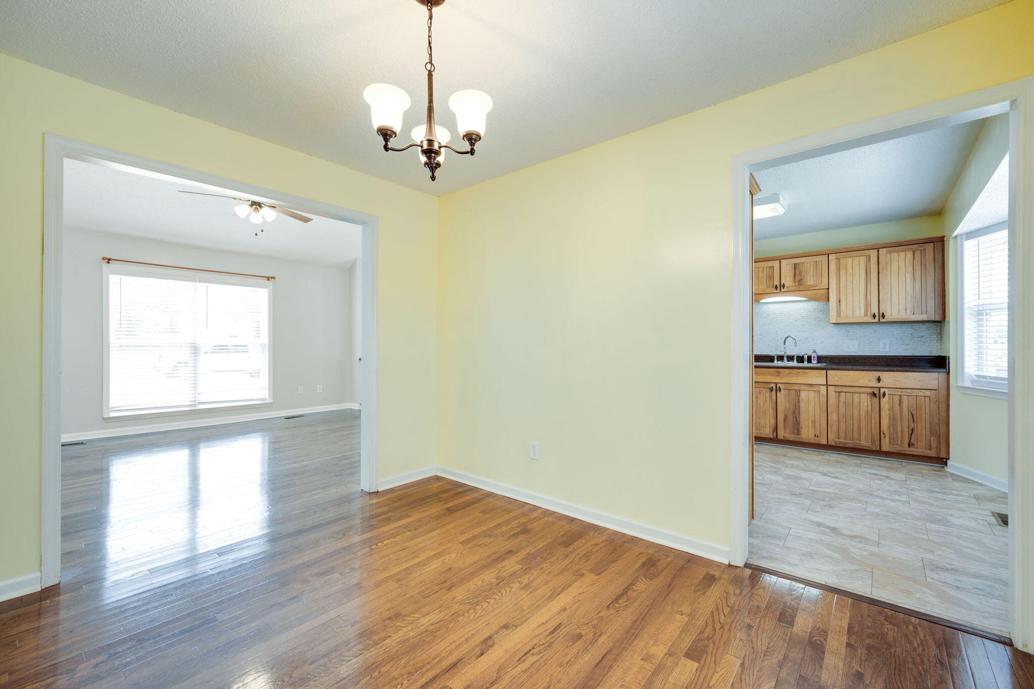 8325 Harvest Oak Lane