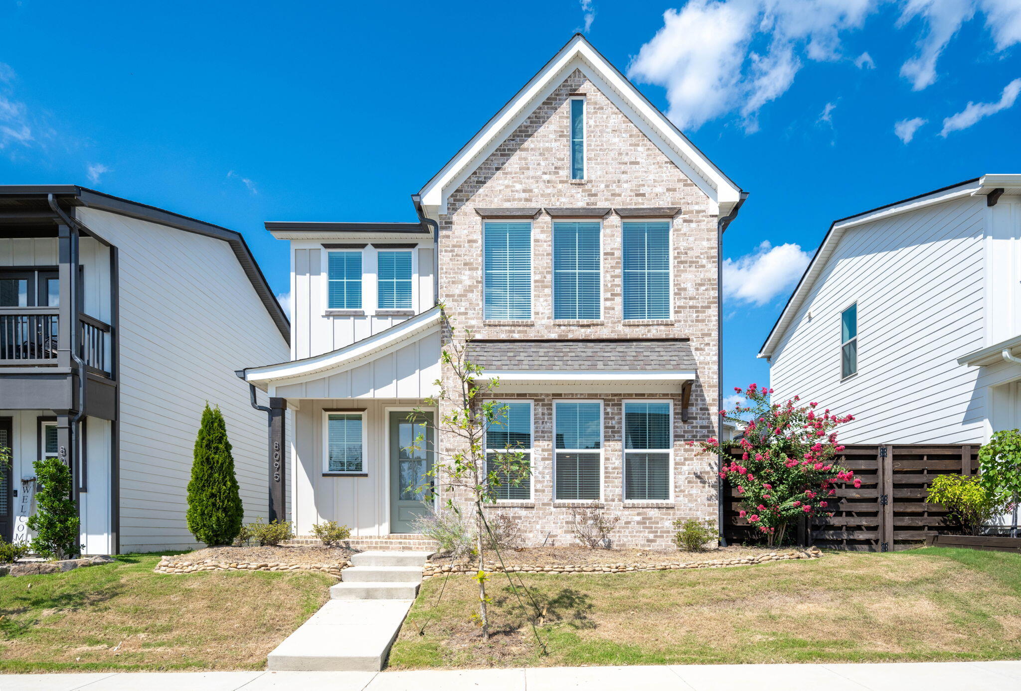 8095 Honeycomb Lane