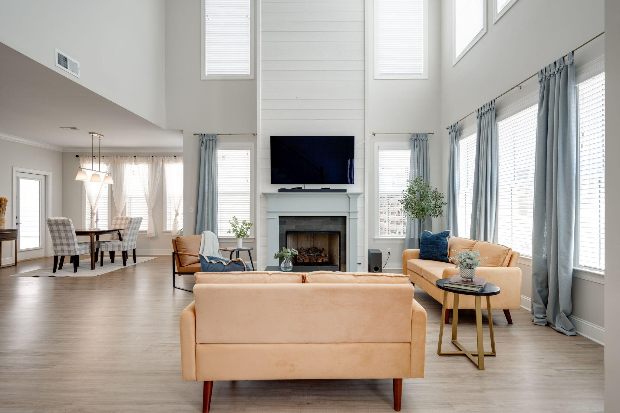 8095 Honeycomb Lane