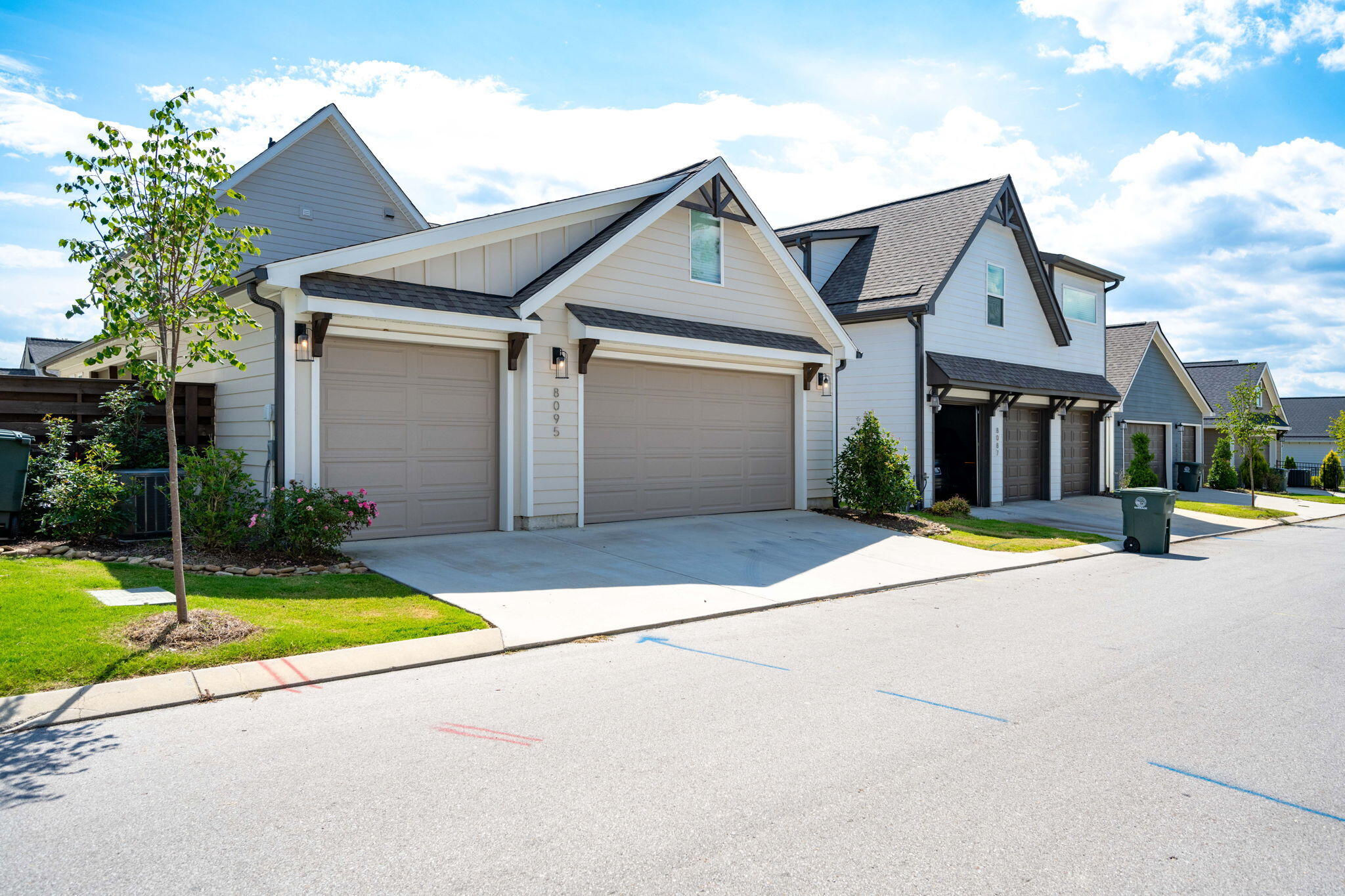 8095 Honeycomb Lane