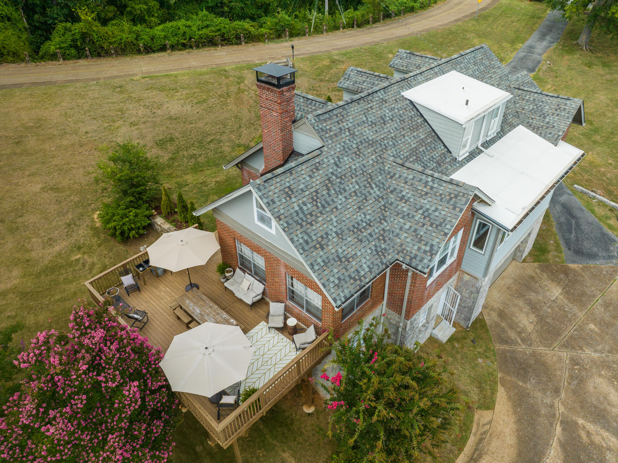 254 N Crest Road
