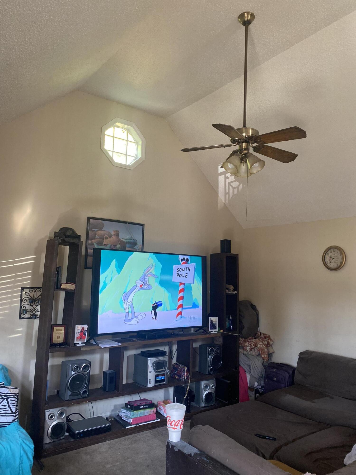 1623 Hickory Place