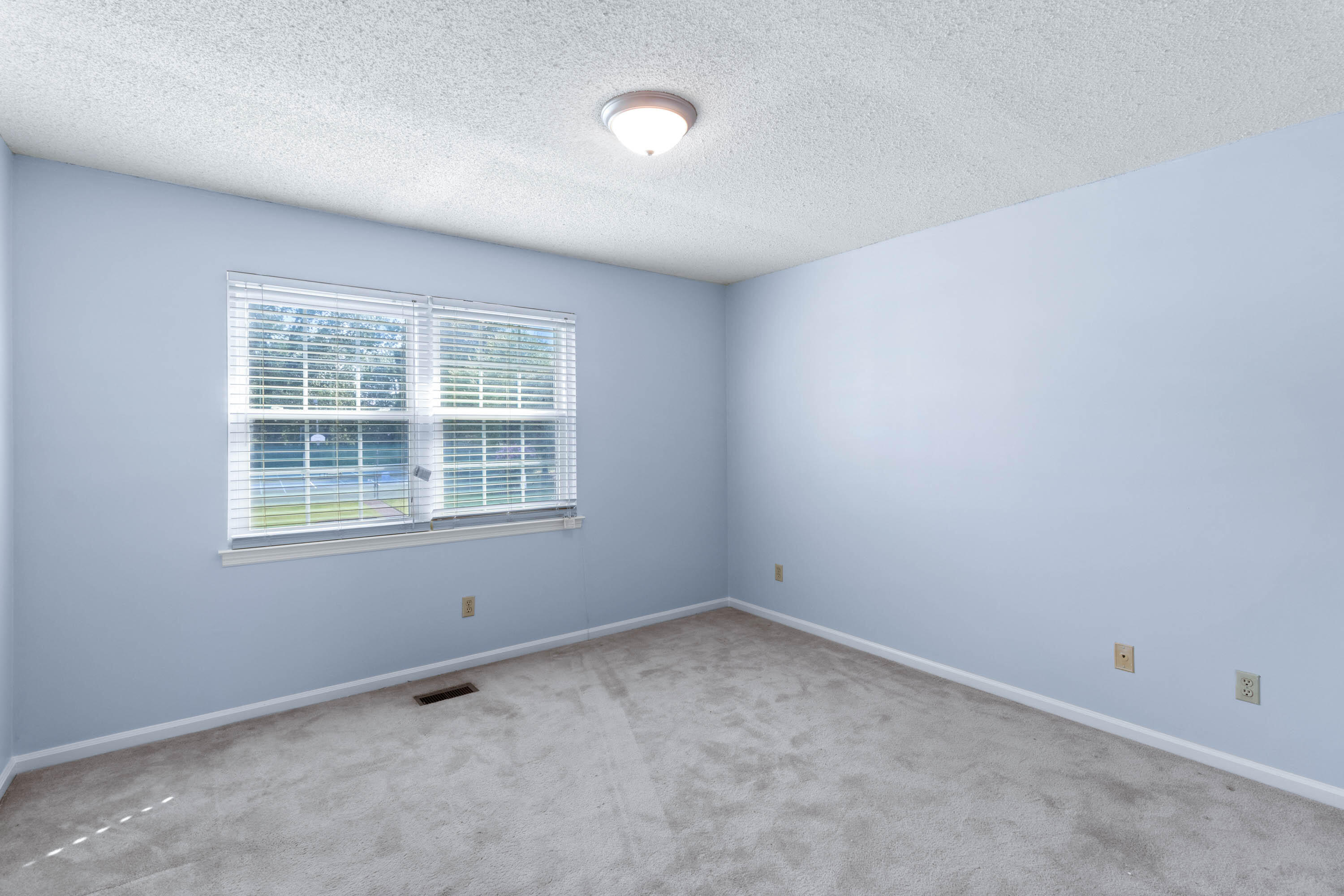 6757 Hickory Creek Road