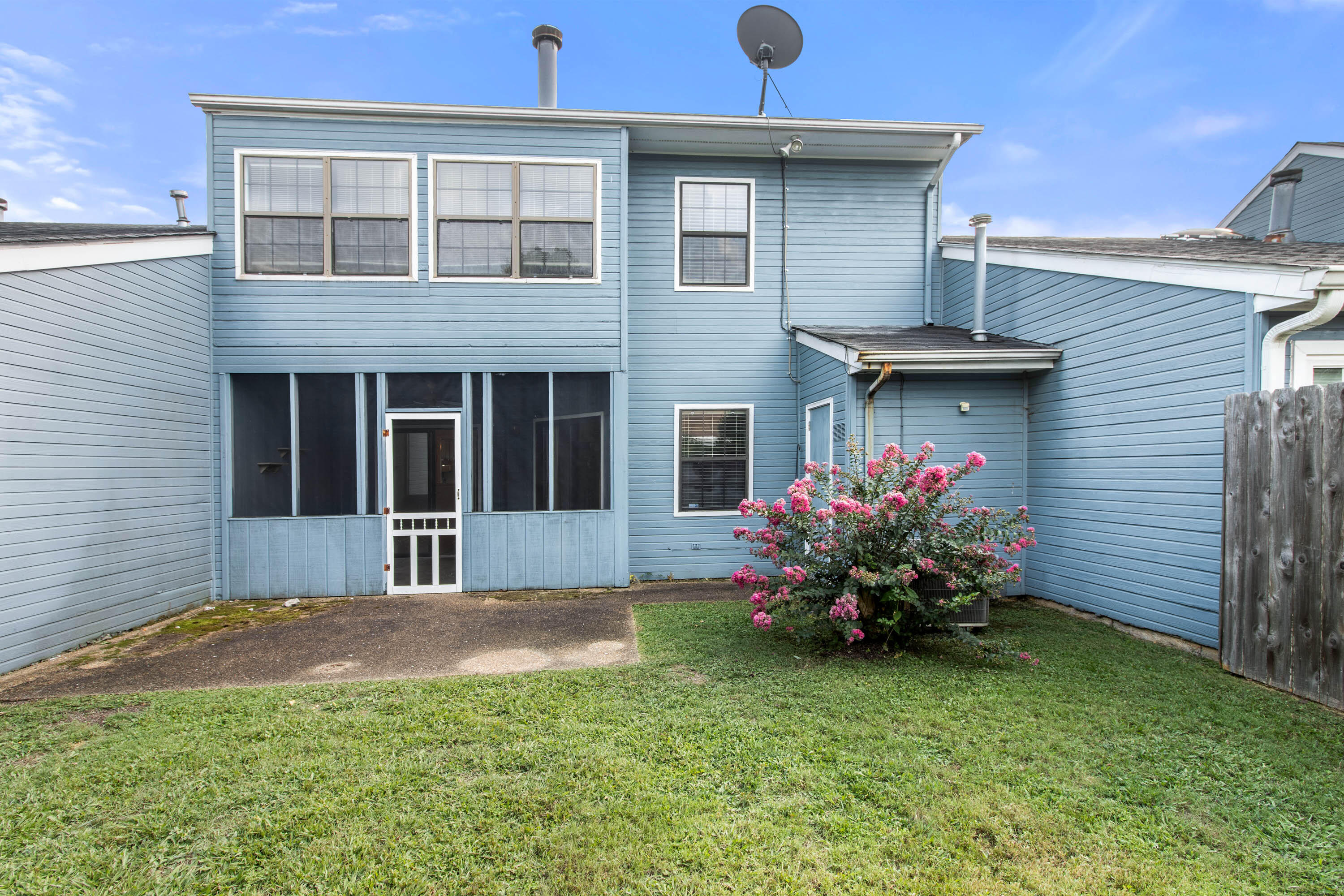 6757 Hickory Creek Road