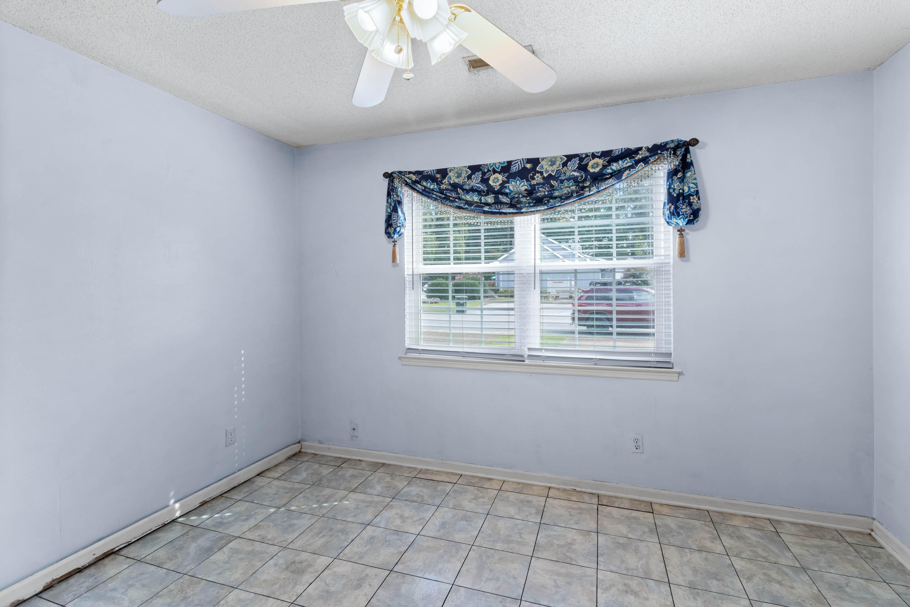 6757 Hickory Creek Road