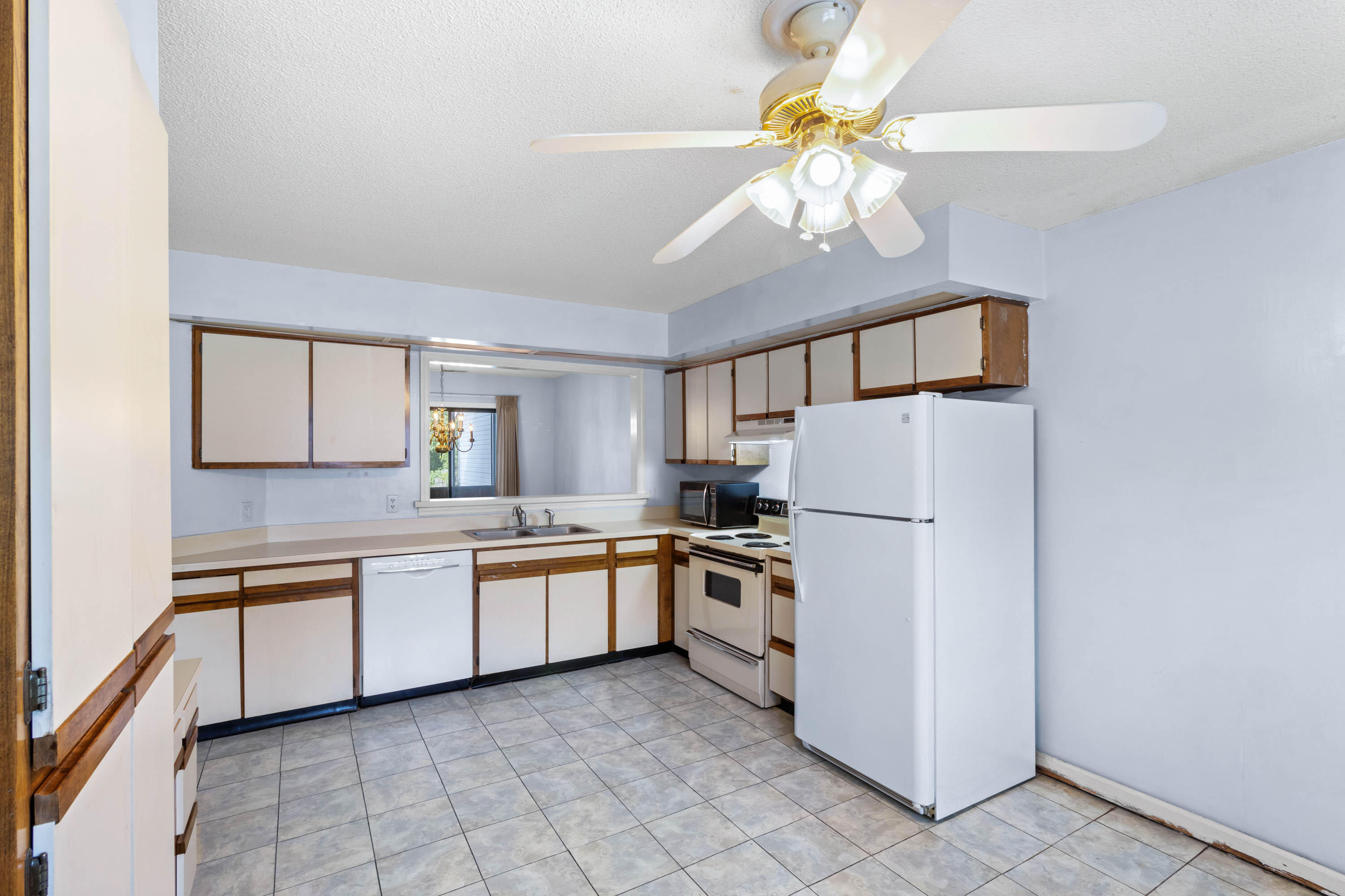 6757 Hickory Creek Road
