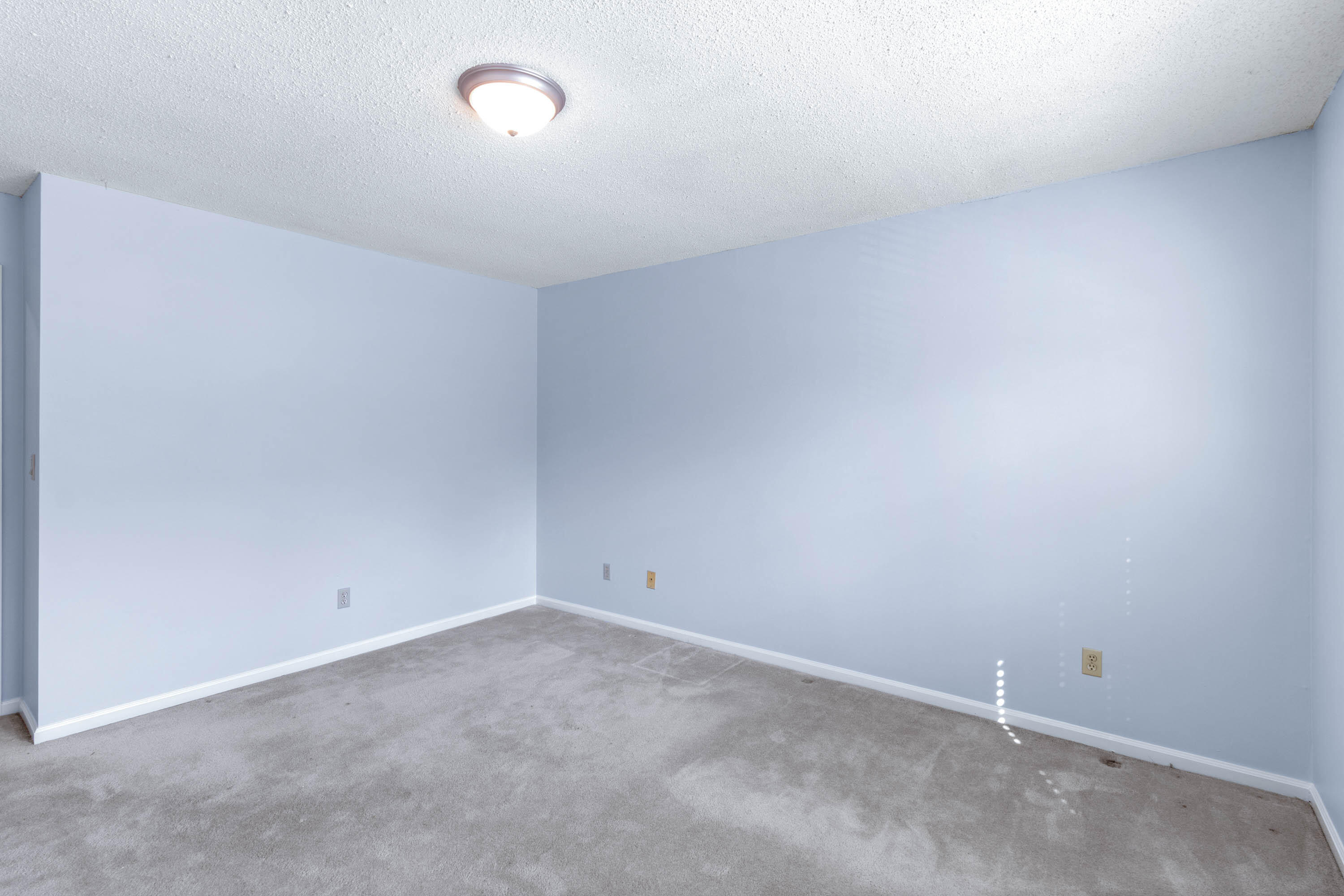 6757 Hickory Creek Road