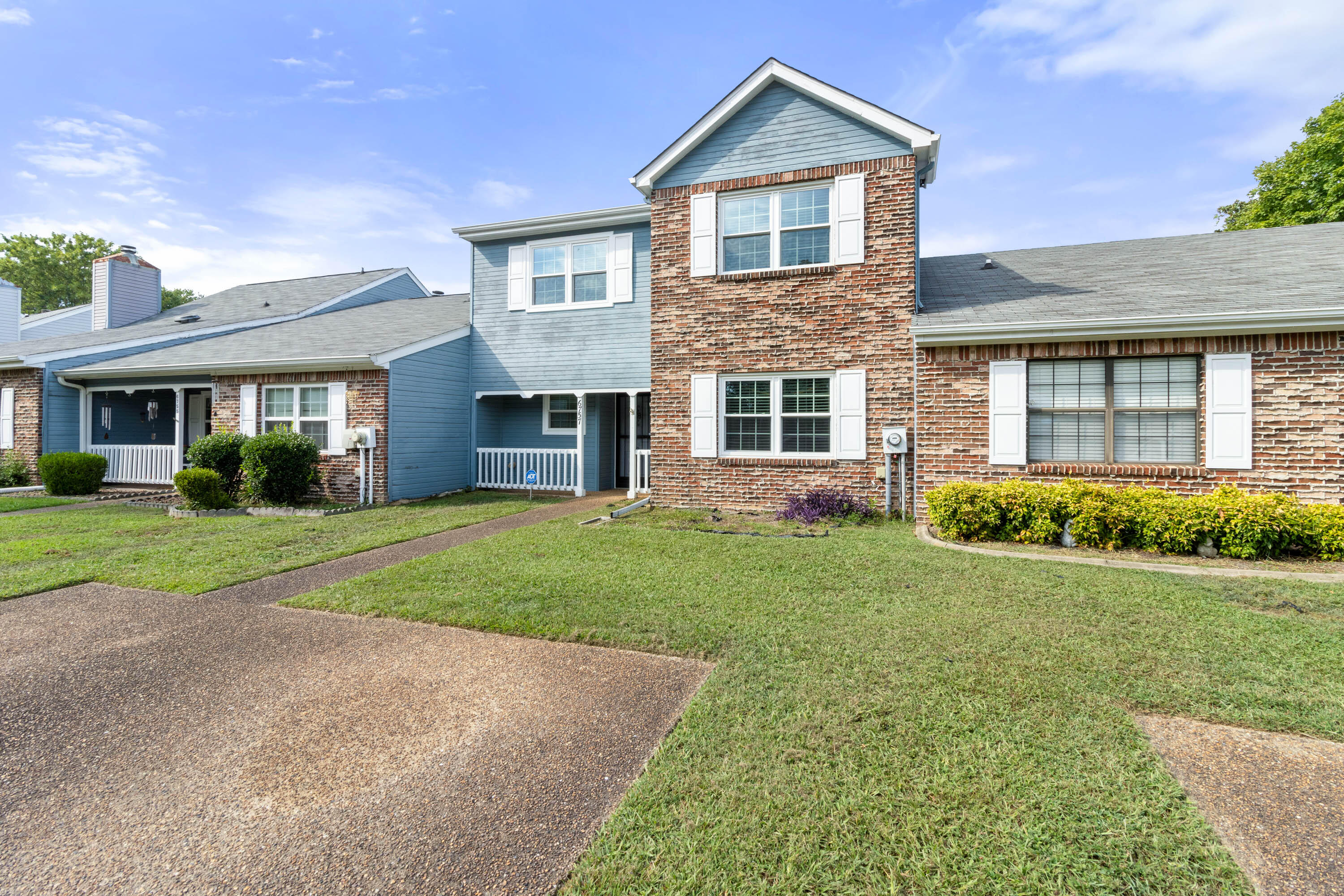 6757 Hickory Creek Road
