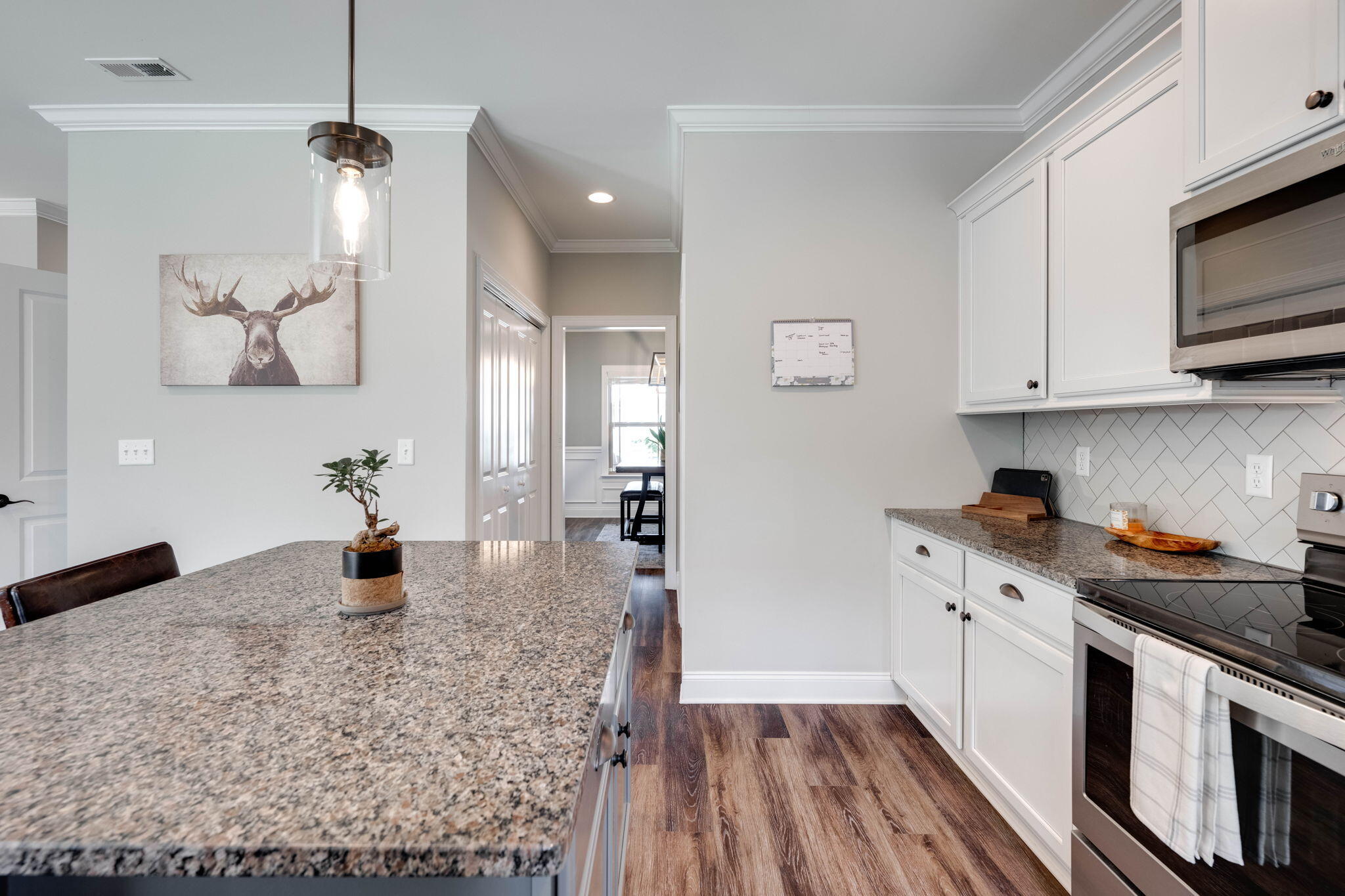 5886 Amber Valley Lane